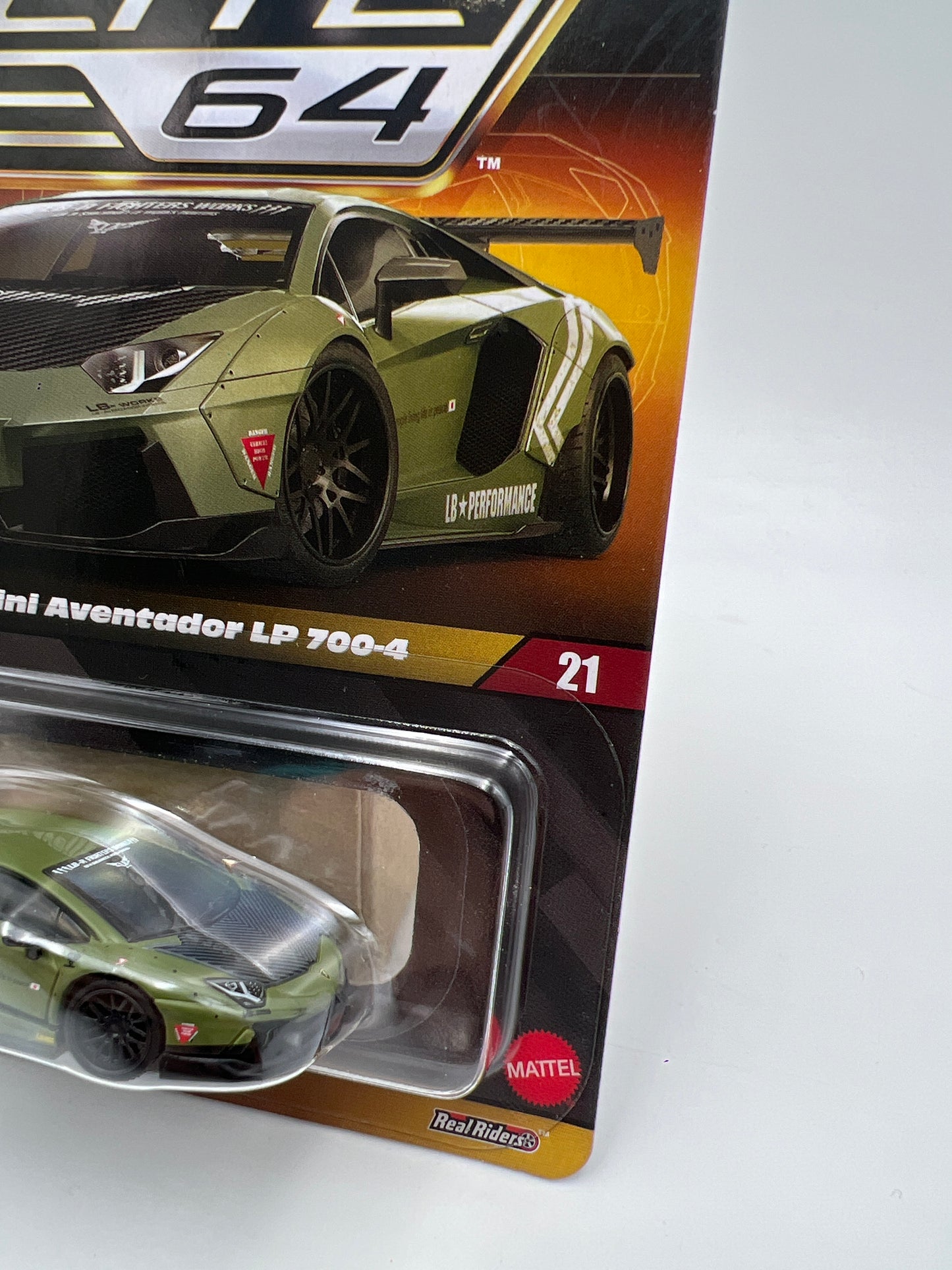 Hot Wheels RLC Elite 64 #21 LBWK Lamborghini Aventador LP 700-4 Green W/Protector