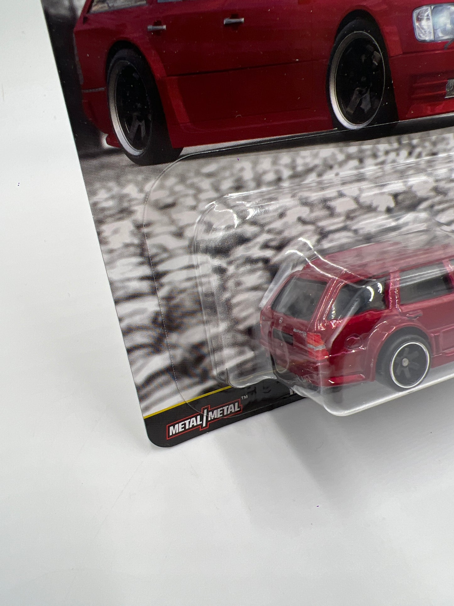 Hot Wheels Premium Fast Wagons #4 Mercedes-Benz E 36 AMG Red 251H