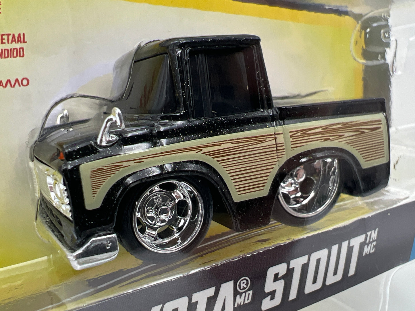 MGA Car Tuned Hobby Exclusive Series 5 #1 73 Toyota Stout Black 186A