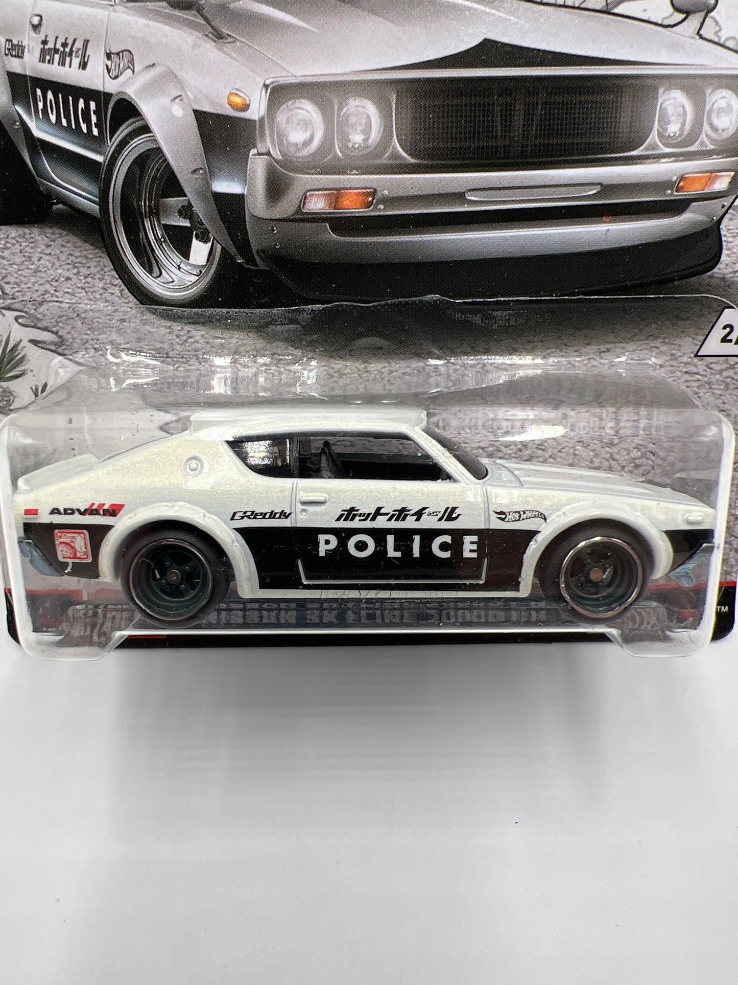 Hot Wheels Car Culture Japan Historics 1 #2 Nissan Skyline 2000GT-R Black/White Police W/Protector