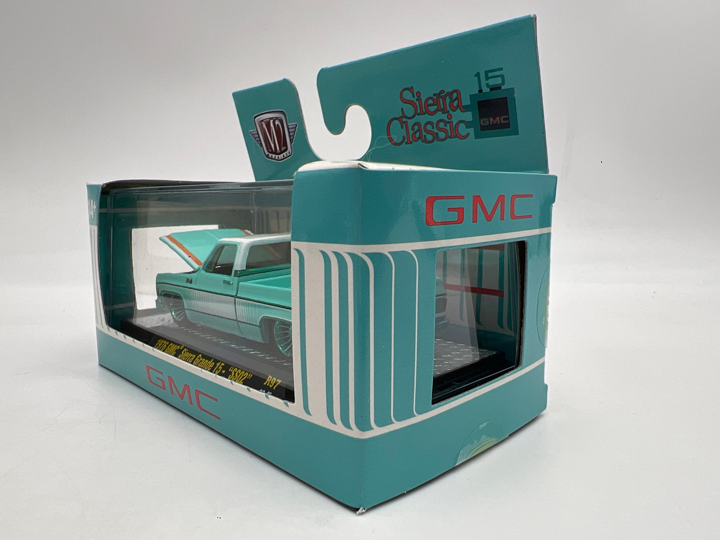 2026 M2 Machines R97 CHASE 1976 GMC Sierra Grande 15 SS02 Light Blue