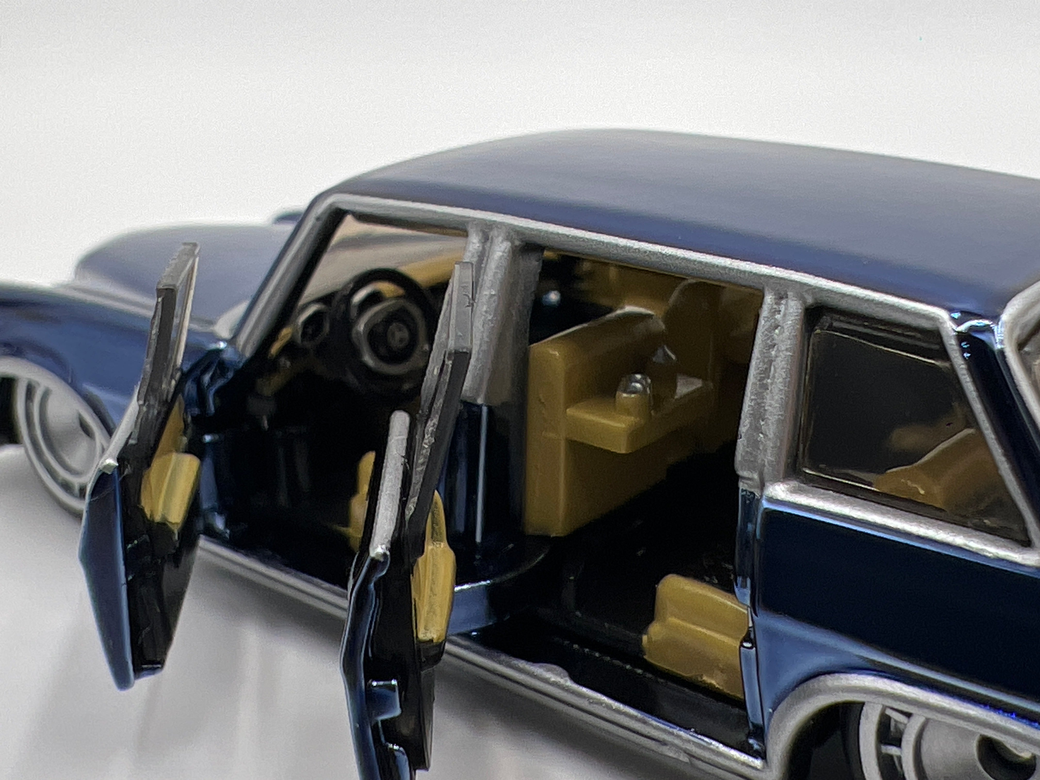 2025 Hot Wheels RLC Mercedes-Benz 600 Blue – carolinasdiecast