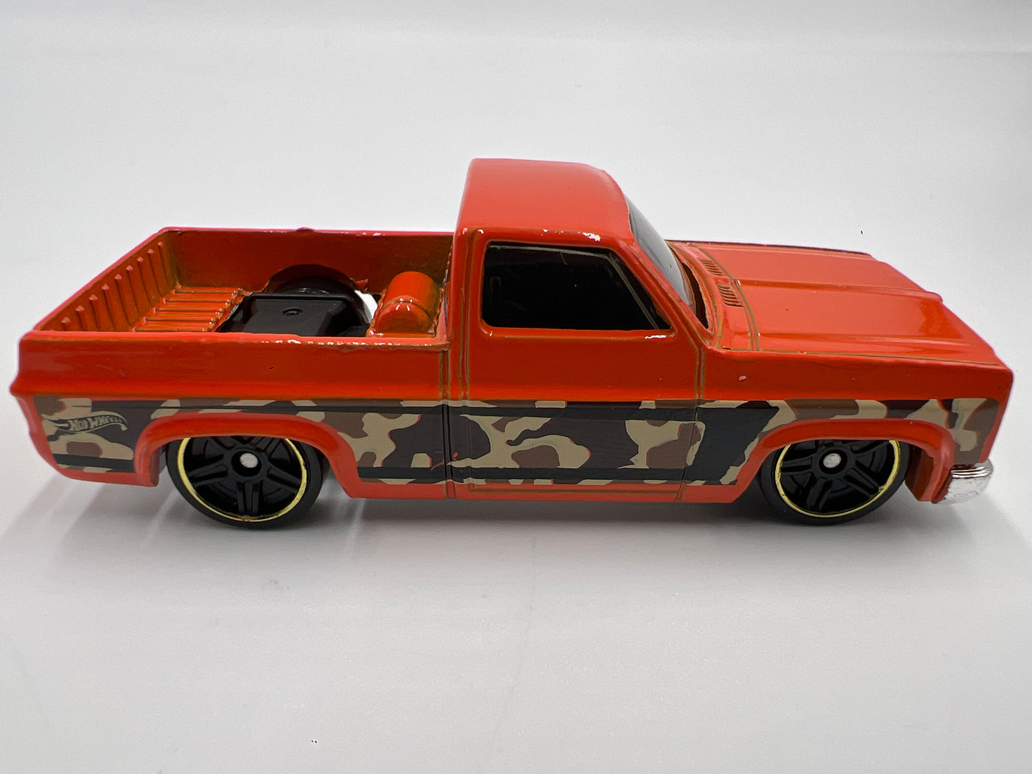 Hot Wheels 1/64 Camo Series 83 Chevy Silverado Orange Loose