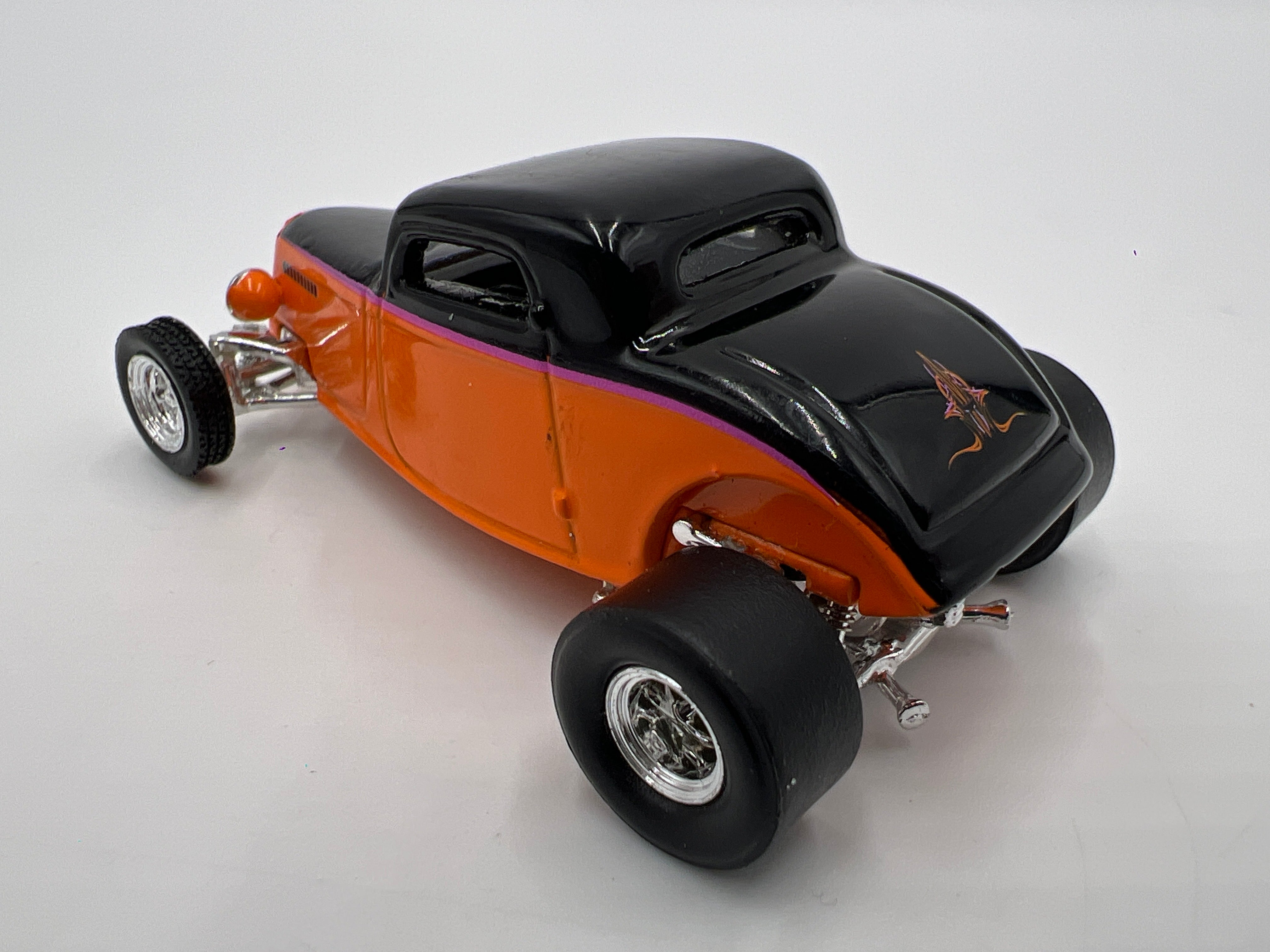 Hot Wheels 1/64 Premium 100% Black Box 32 Ford Hi-Boy Coupe Orange