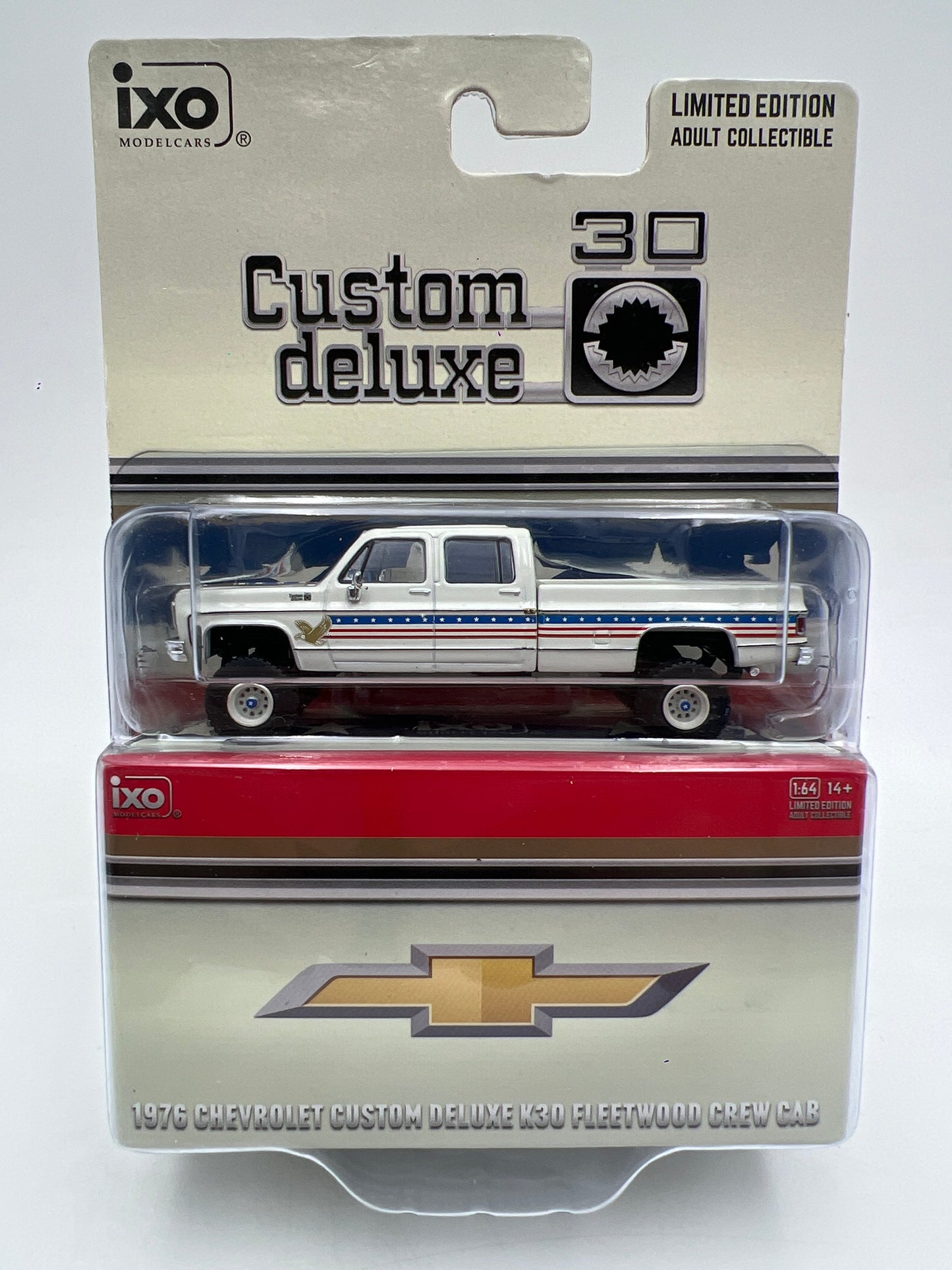 IXO Models US 250th Anniversary 1976 Chevrolet Custom Deluxe K30 Fleetwood Crew Cab