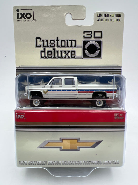 IXO Models US 250th Anniversary 1976 Chevrolet Custom Deluxe K30 Fleetwood Crew Cab