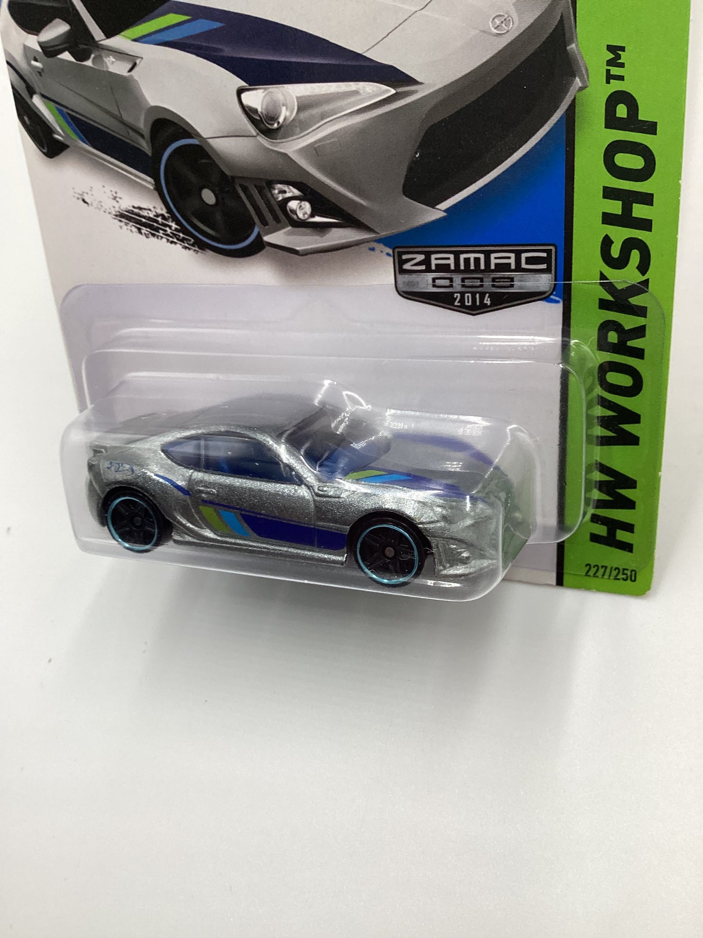 2014 Hot Wheels Zamac 008 #227 Scion FR-S 143B