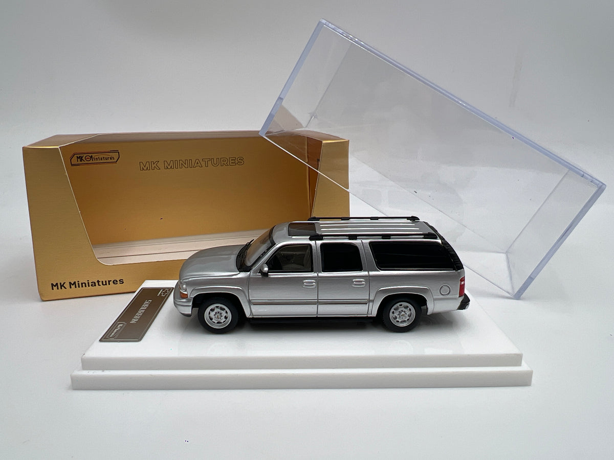 MK Miniatures 1/64 Scale 2003 Chevrolet Suburban Silver Loose Rear Seat