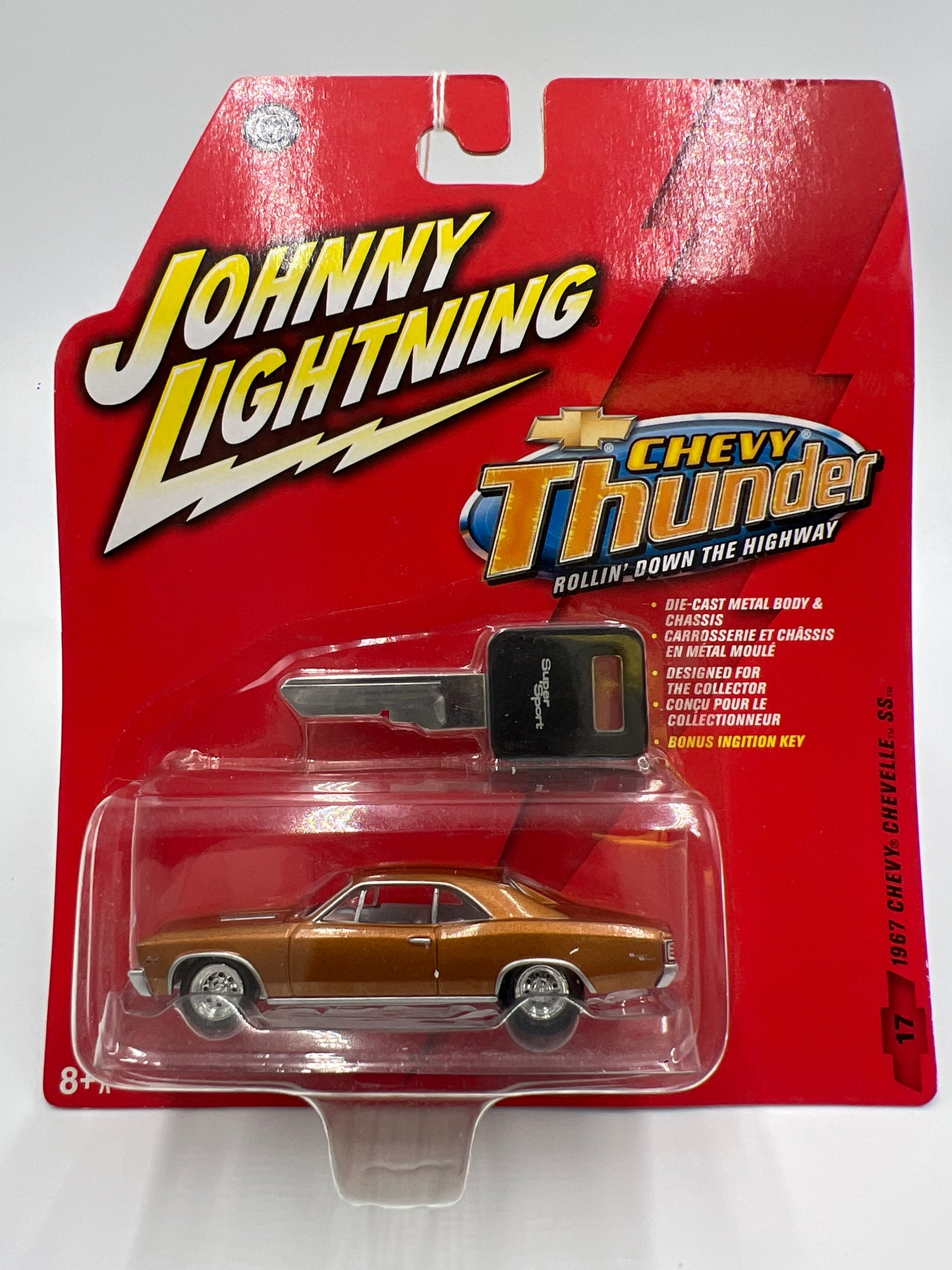 Johnny Lightning White Lightning Chase Chevy Thunder #17 1967 Chevy Chevelle SS Copper