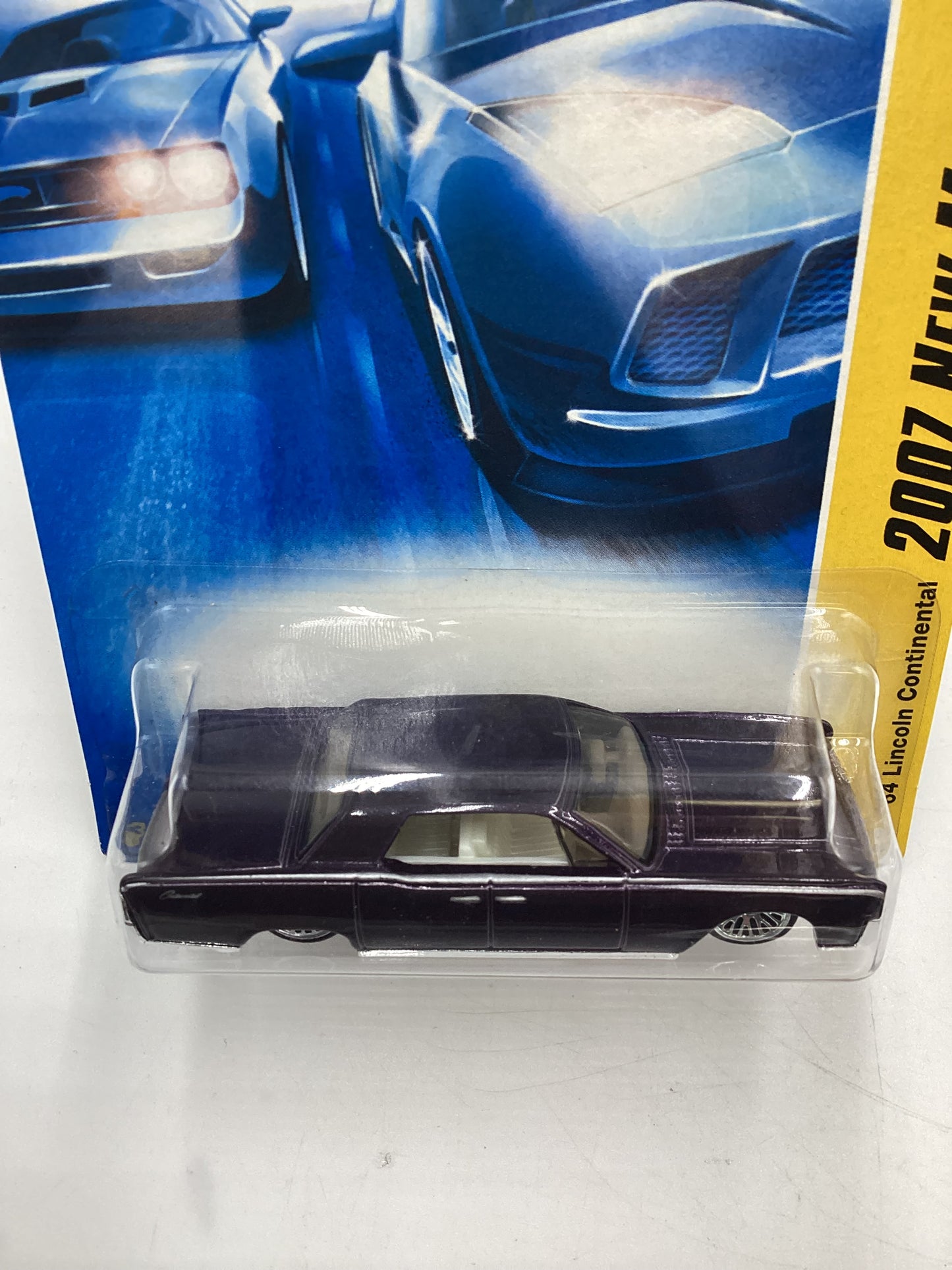 2007 Hot Wheels New Models #22 64 Lincoln Continental Purple 59E