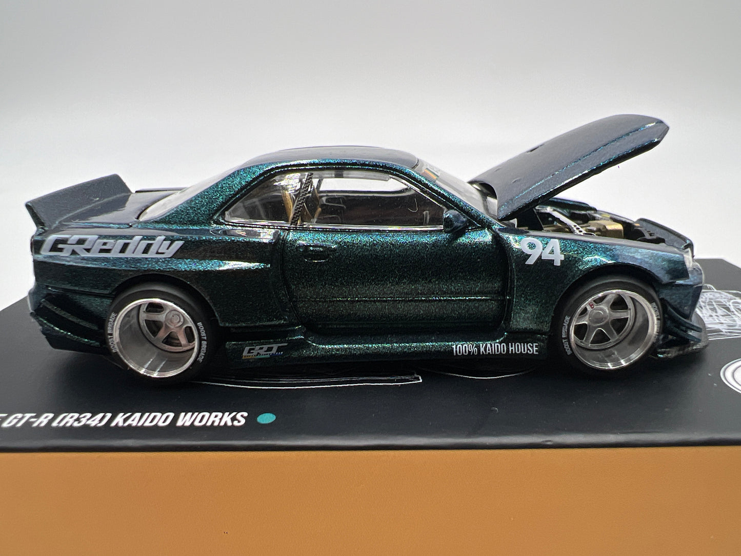 Mini GT Kaido House #074 Nissan Skyline GT-R R34 Kaido Works