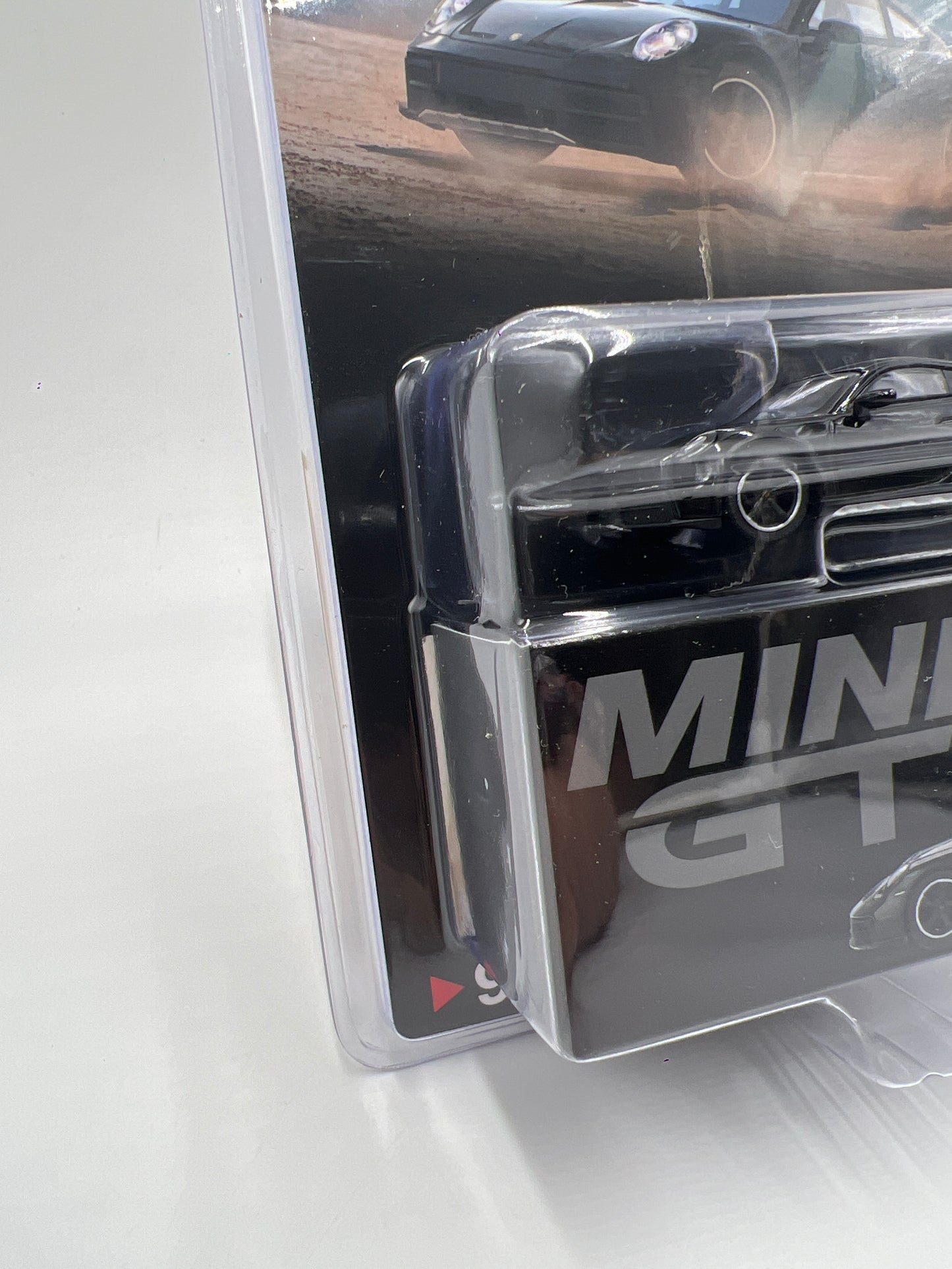 Mini GT #958 Porsche 911 Dakar Black 237B