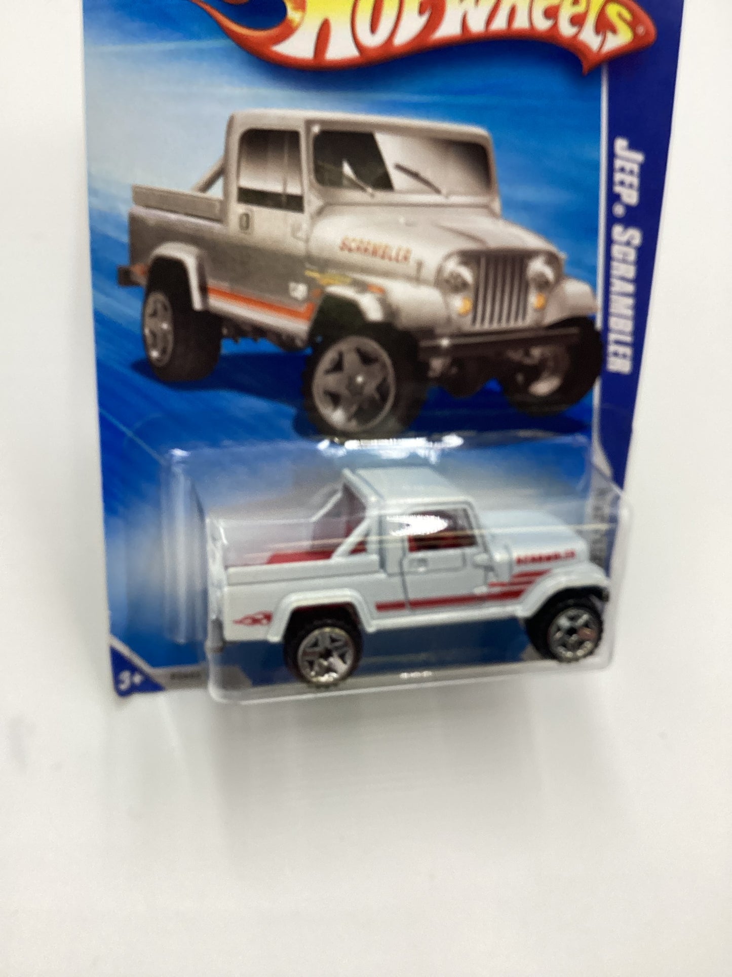 2009 Hot Wheels #123 Jeep Scrambler White