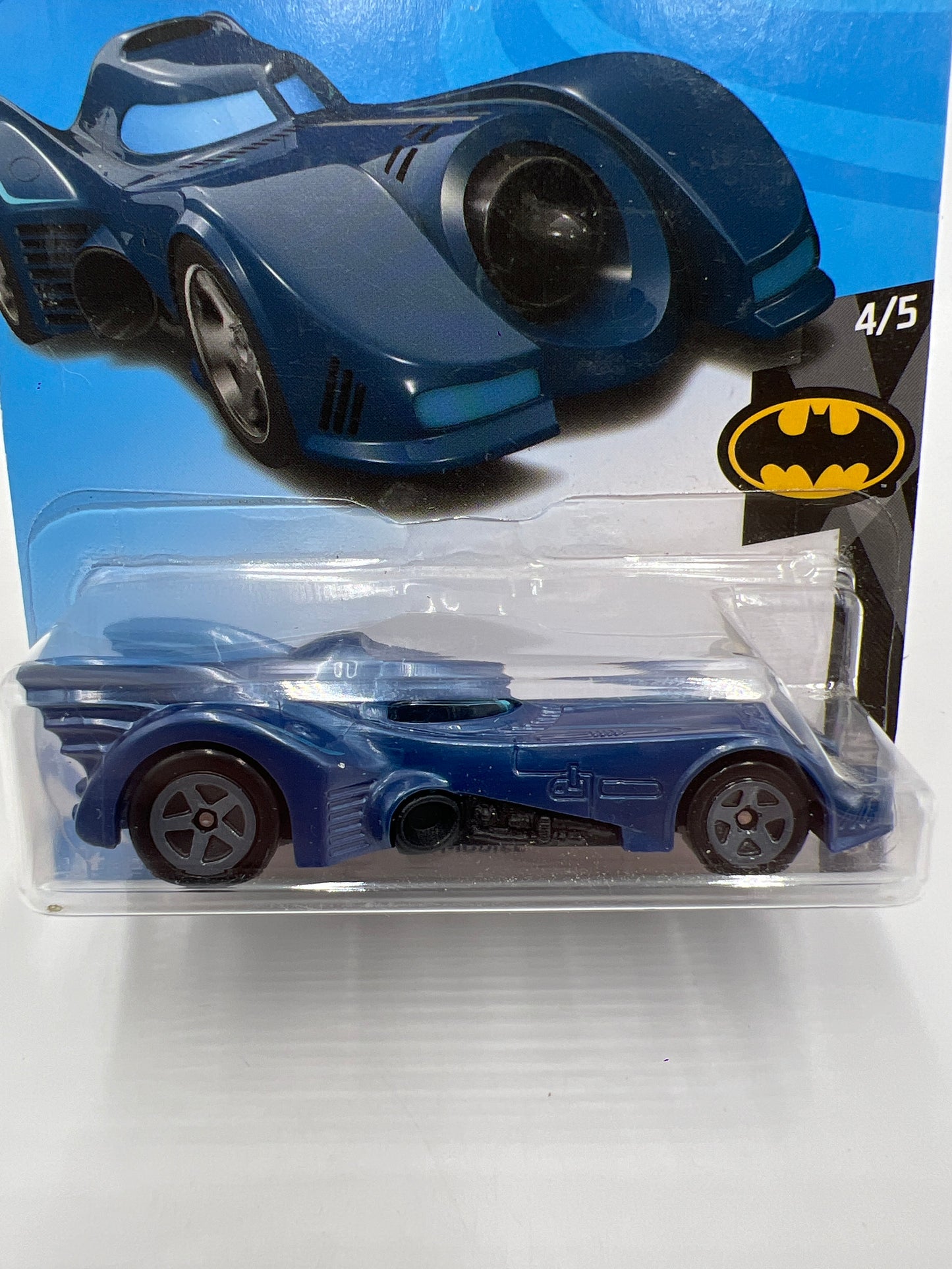 Hot Wheels 2018 Treasure Hunt Batmobile Blue International Card 282A