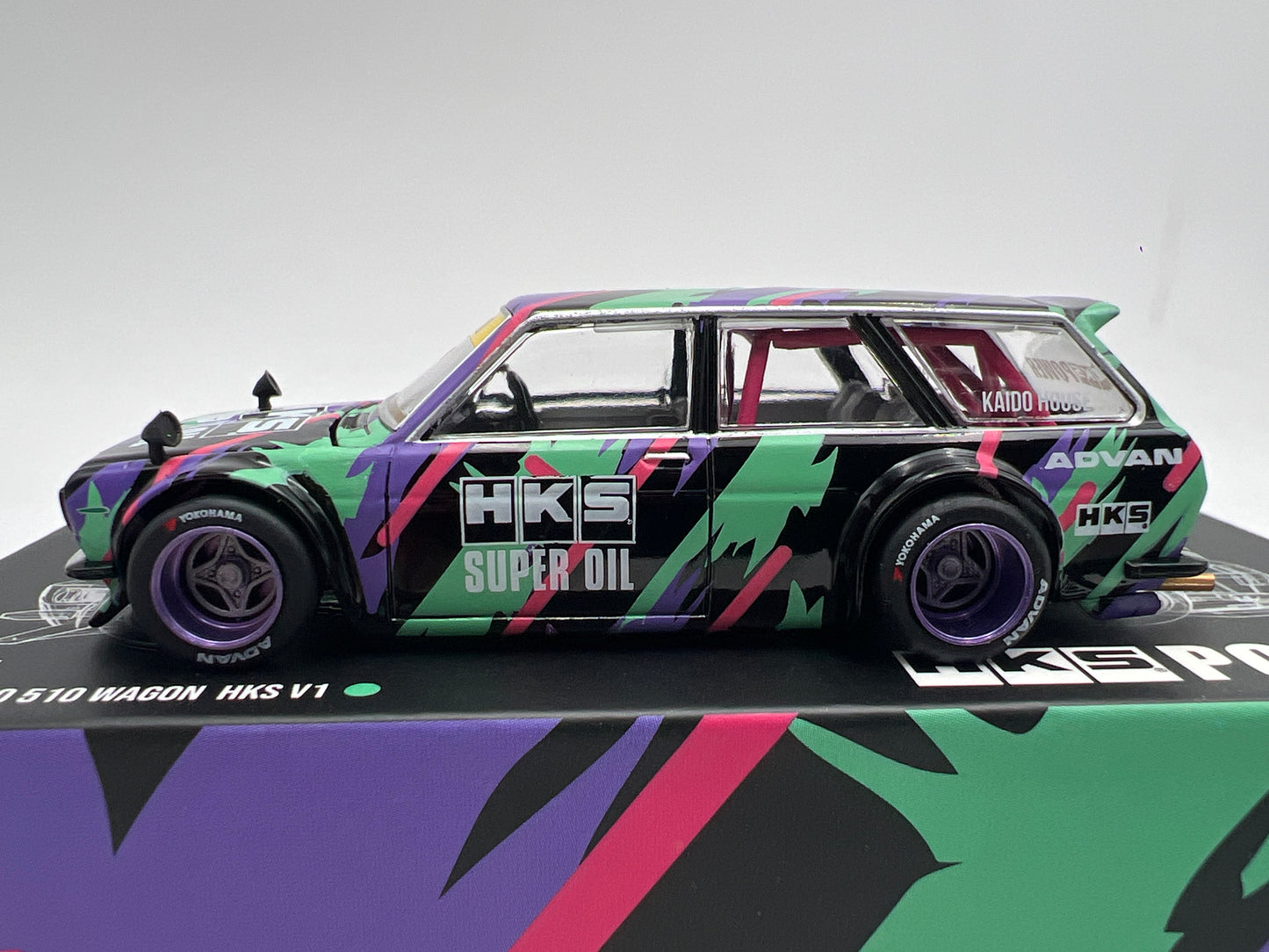 Mini GT Kaido House #144 Datsun Kaido 510 Wagon HKS V1