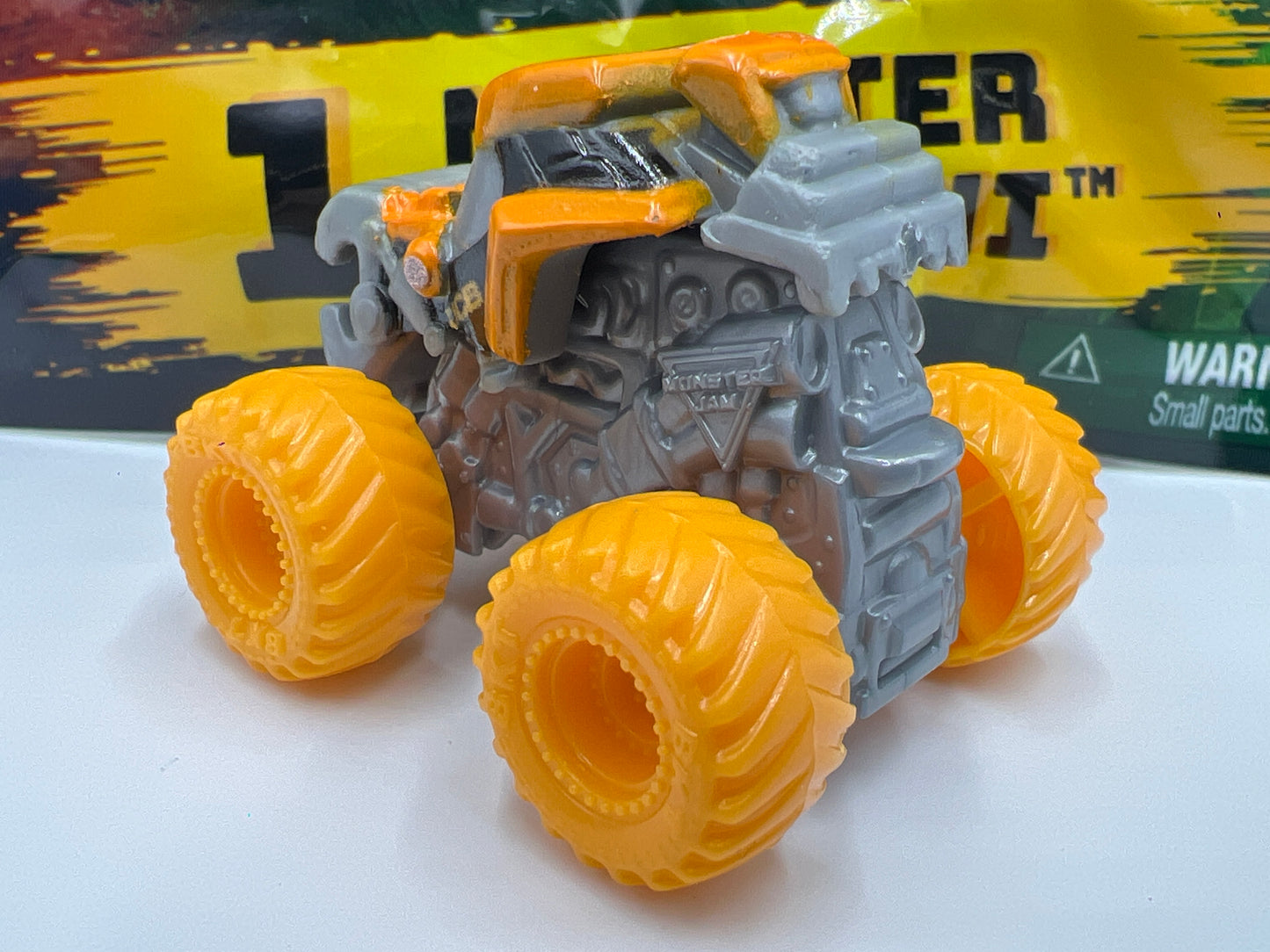 2026 Monster Jam Mini Series 20 #533 Digatron