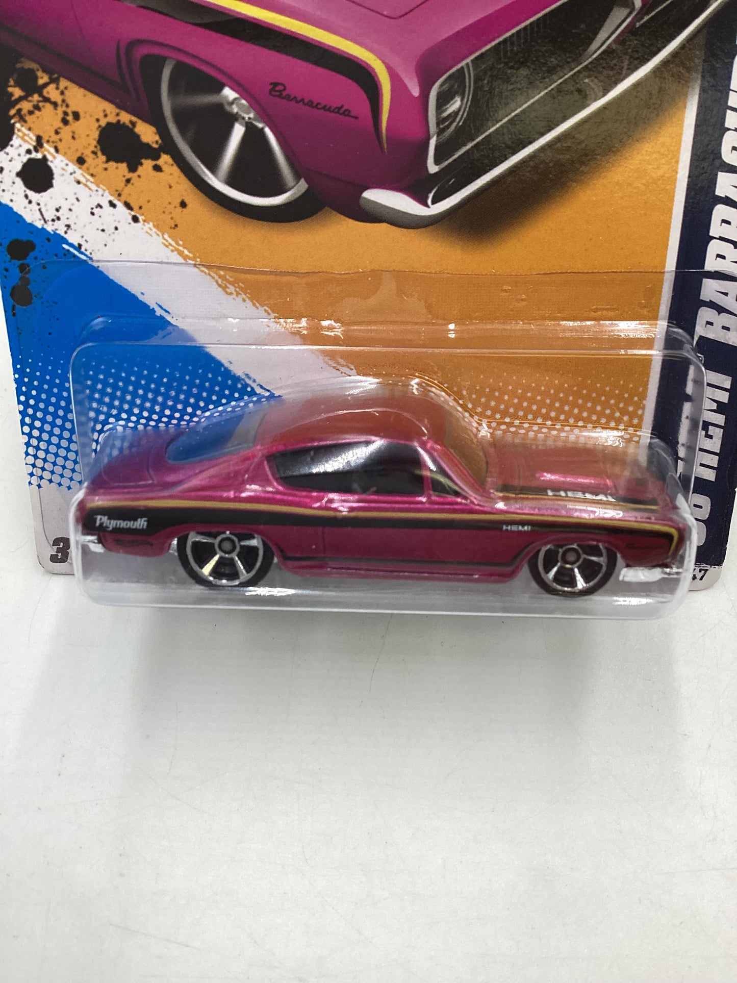 2012 Hot Wheels Muscle Mania #87 68 Hemi Barracuda Kmart Exclusive 240D