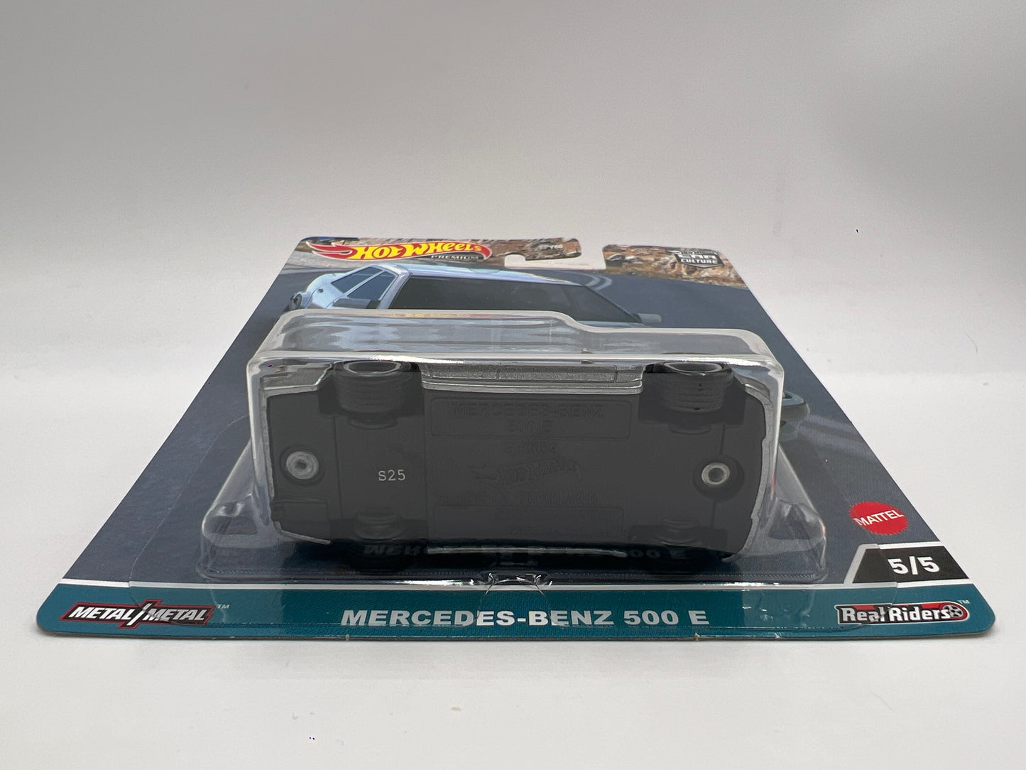 Hot Wheels Premium Canyon Warriors #5 Mercedes-Benz 500 E Silver 255A