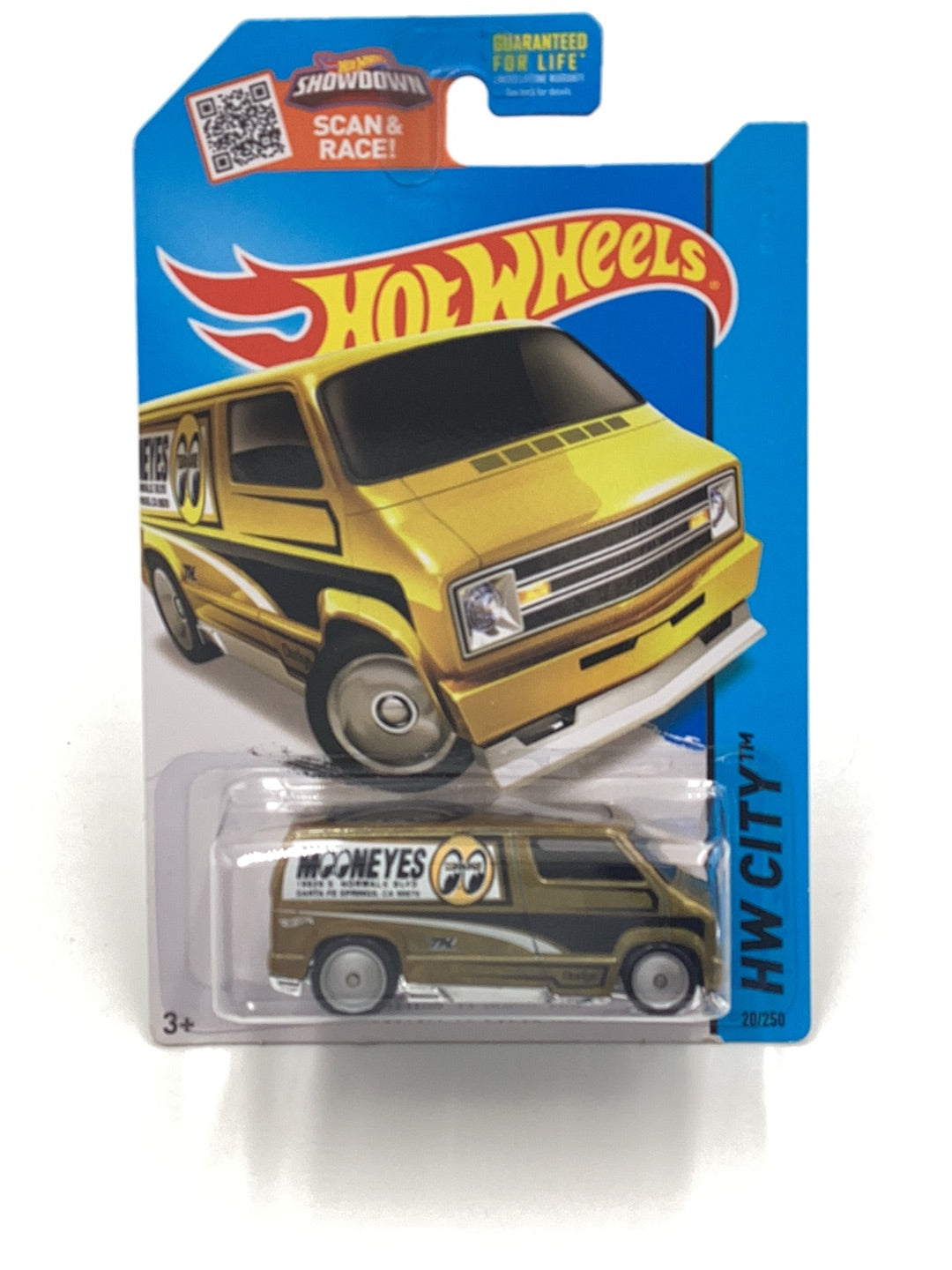 2015 Hot Wheels super treasure hunt #20 Custom 77 Dodge Van Mooneyes W/Protector