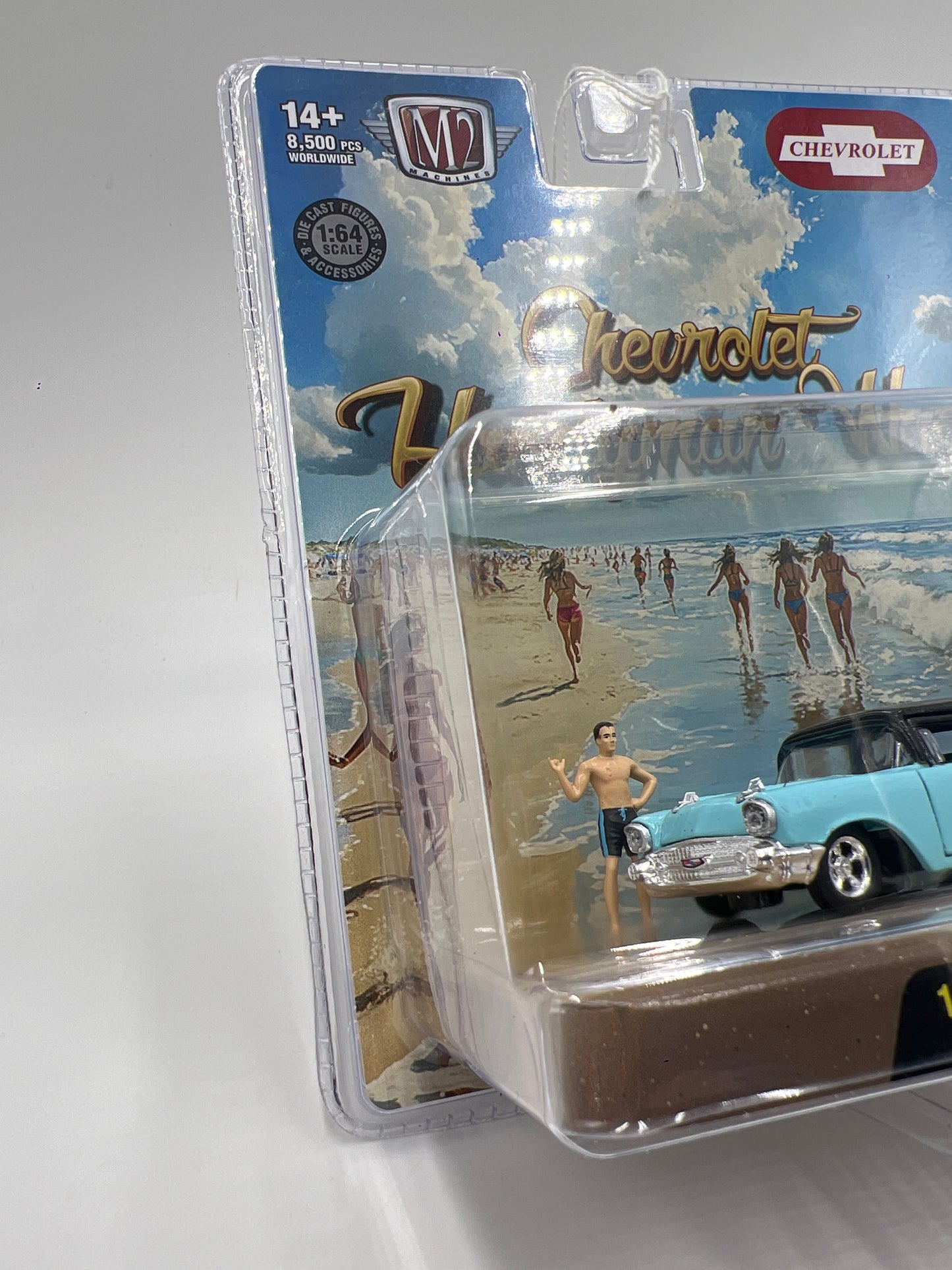 2025 M2 Machines Diorama 1957 Chevy 150 Handyman Wagon Blue/Black R16 196H