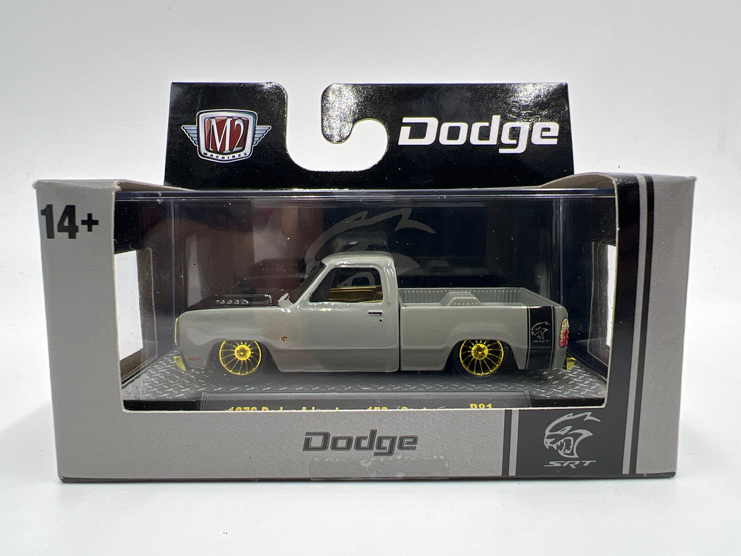 M2 Machines CHASE 1/750 1976 Dodge Adventurer 150 Custom Gray R81