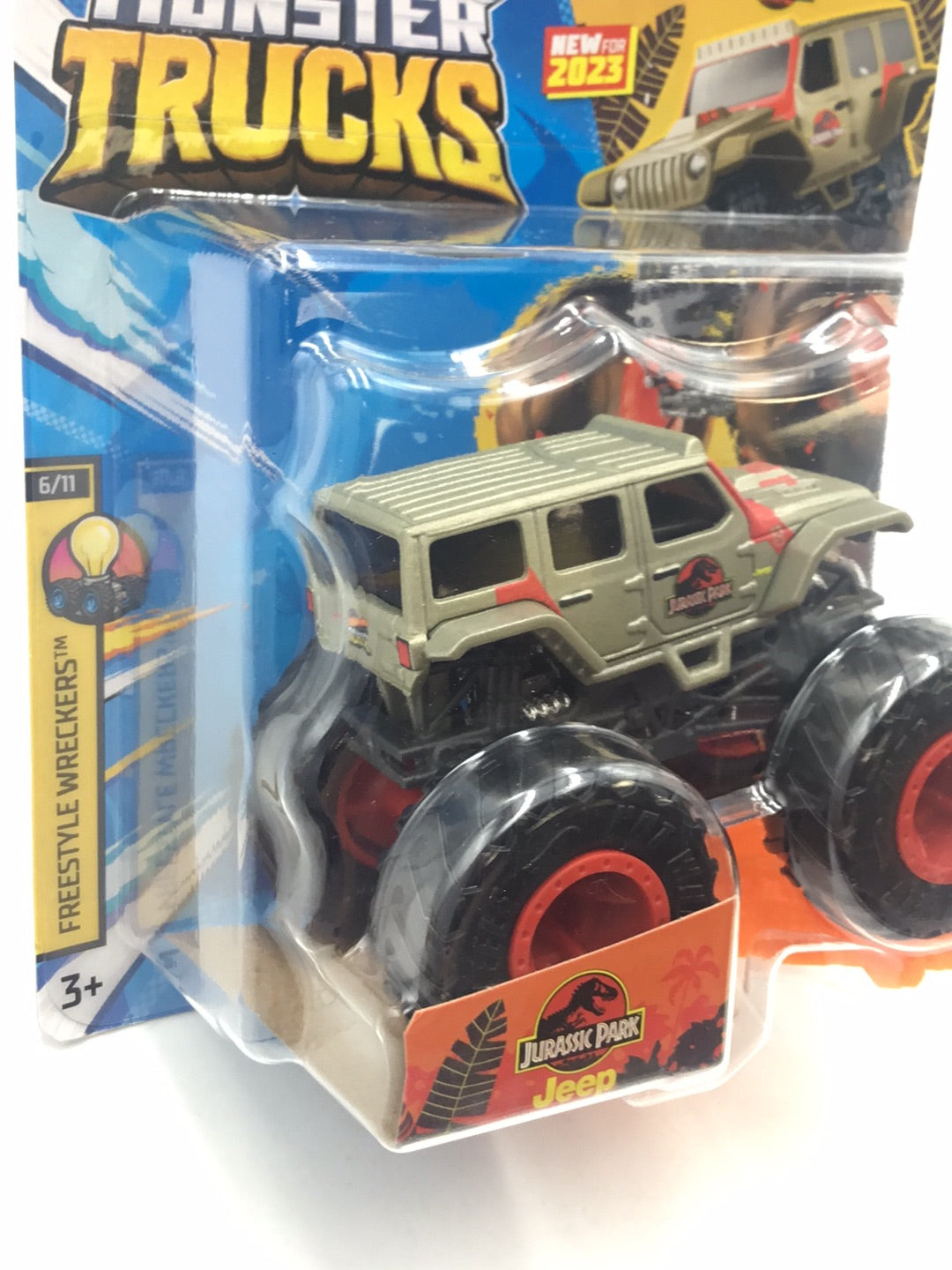 2023 Hot wheels monster Trucks Jurassic Park Jeep Wrangler 6/11 133G