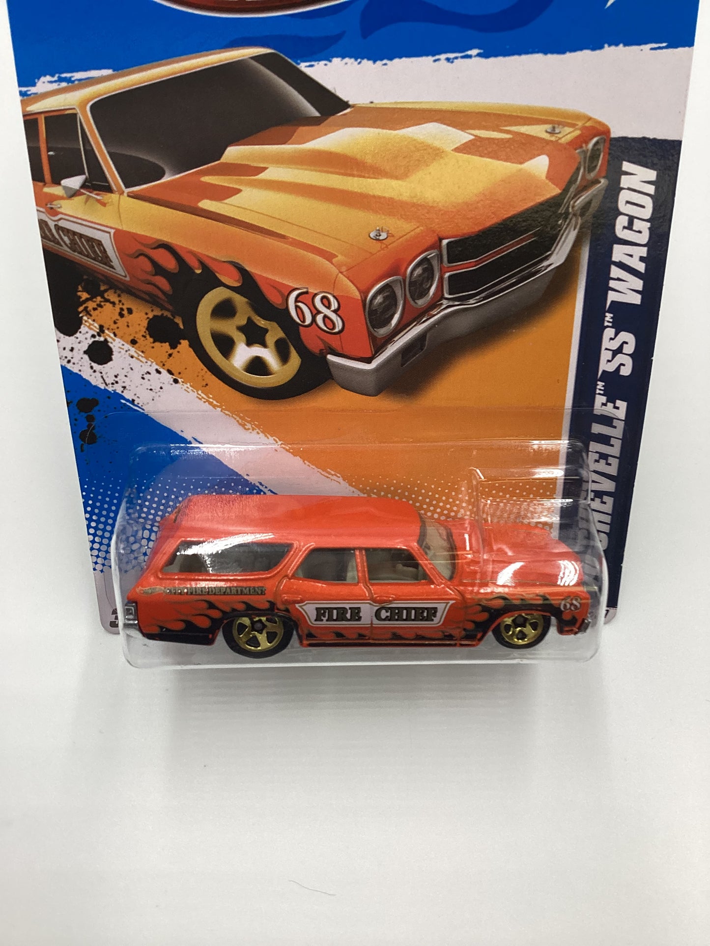 2012 Hot Wheels #132 70 Chevelle SS Wagon Orange