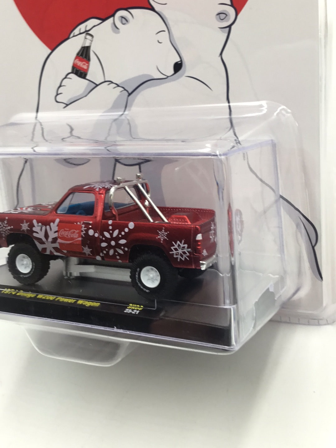 2023 M2 MACHINES Christmas Coca Cola 1974 Dodge W200 Power Wagon SK08