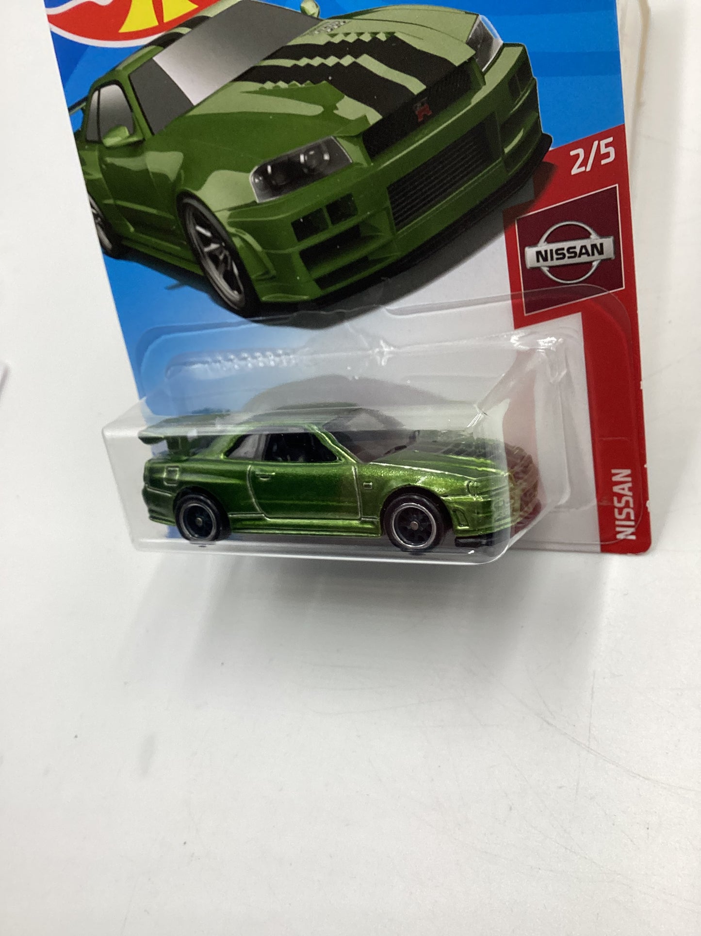 2019 Hot Wheels #045 Super Treasure Hunt Nissan Skyline GT-R BNR34 Green W/Protector