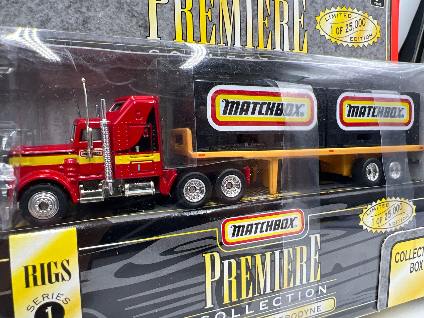 Matchbox Premiere Rigs Series 1 Kenworth Aerodyne Red