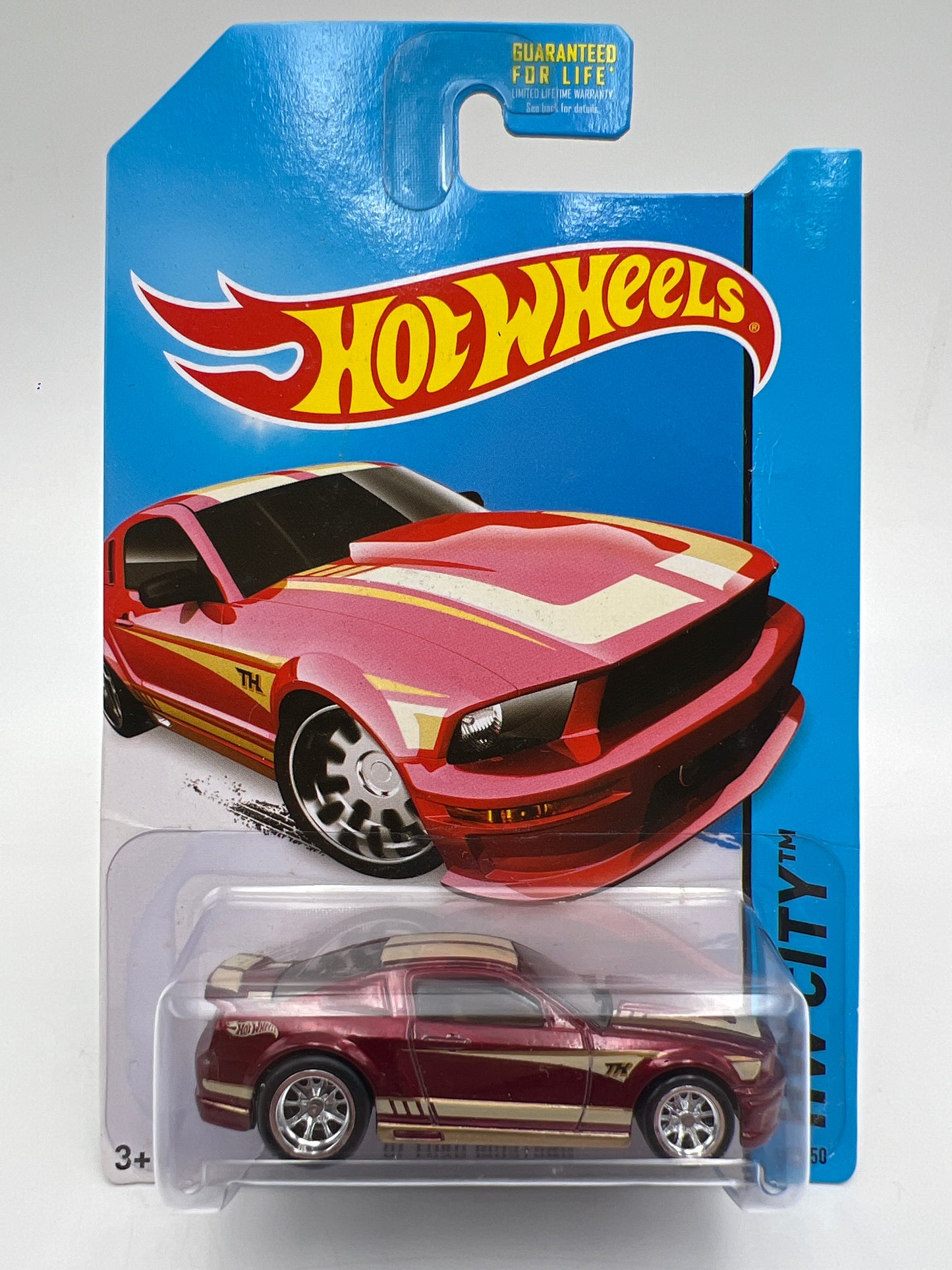 2014 Hot Wheels Super Treasure Hunt #95 07 Ford Mustang Red W/Protector