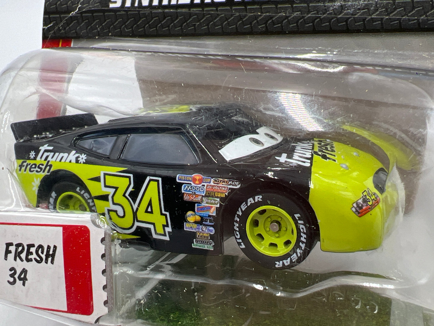 Disney Pixar The World Of Cars Rubber Tires Trunk Fresh No 34 141i