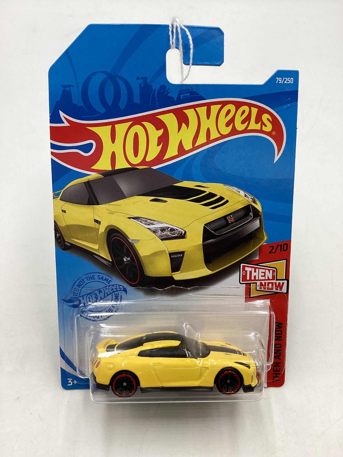 2021 Hot wheels #79 17 Nissan GT-R (R35) Yellow Intl Card 81D