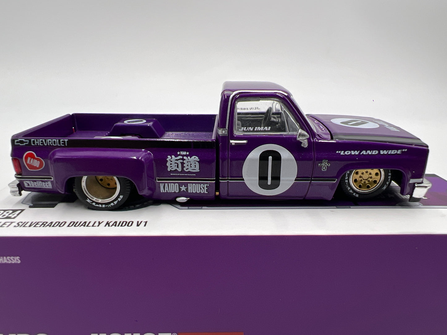 Mini GT x Kaido House #84 Chevrolet Silverado Dually Kaido V1 Purple