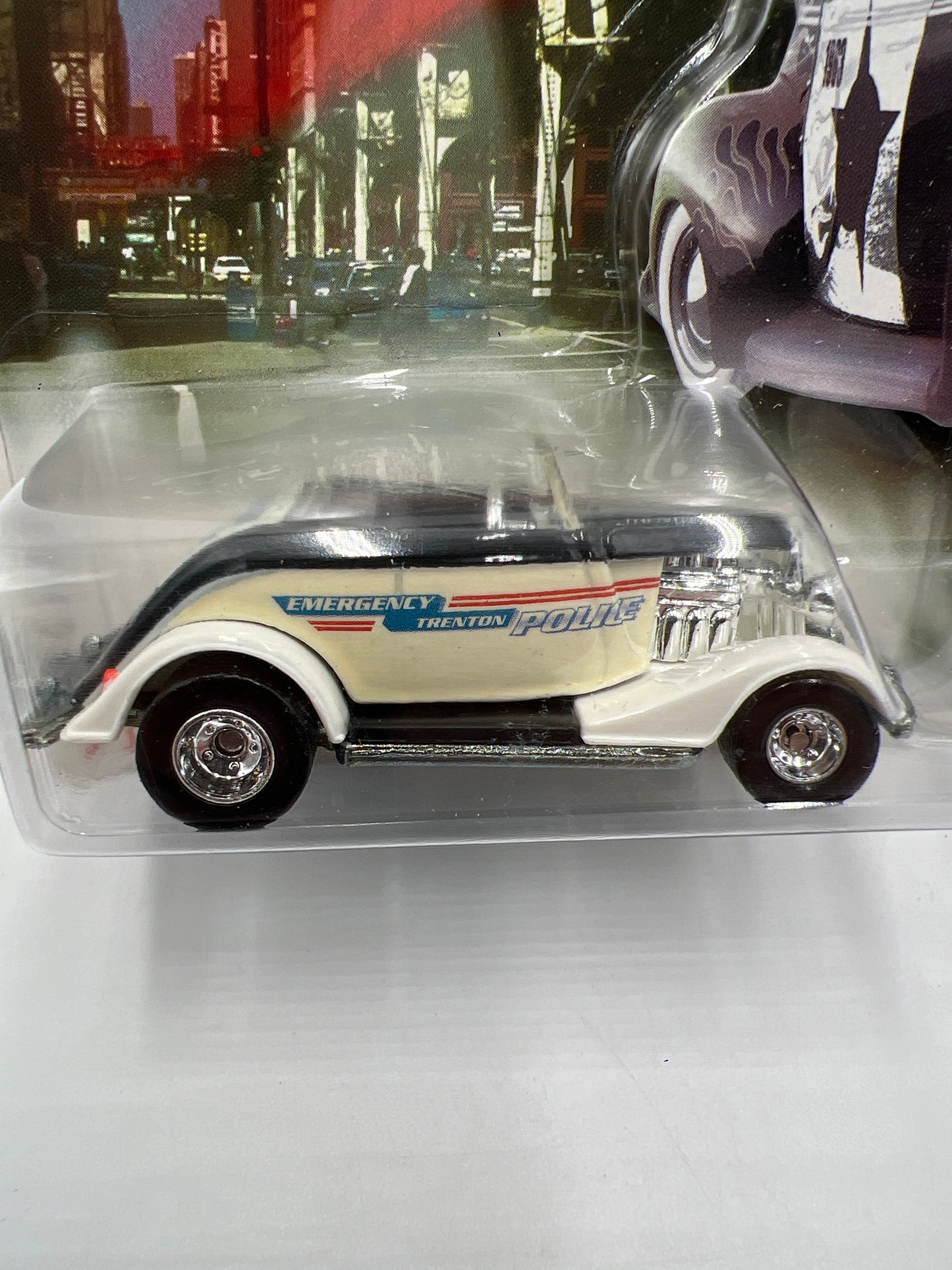 Hot Wheels Cop Rods Series 2 Trenton NJ 33 Ford Roadster W/Real Riders SR