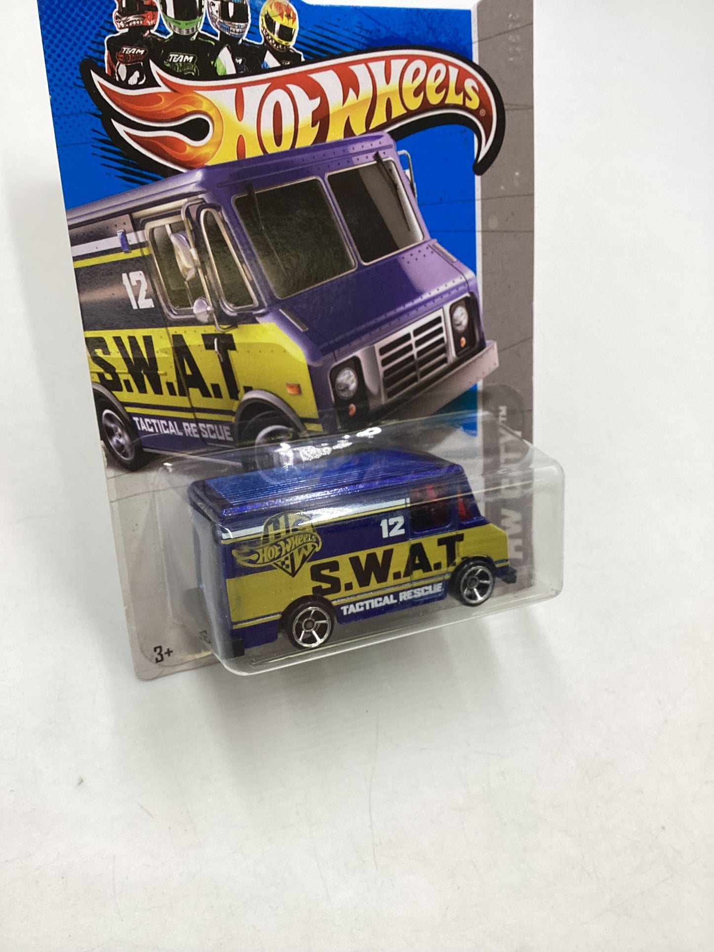 2013 Hot Wheels #12 Combat Medic Blue 44H