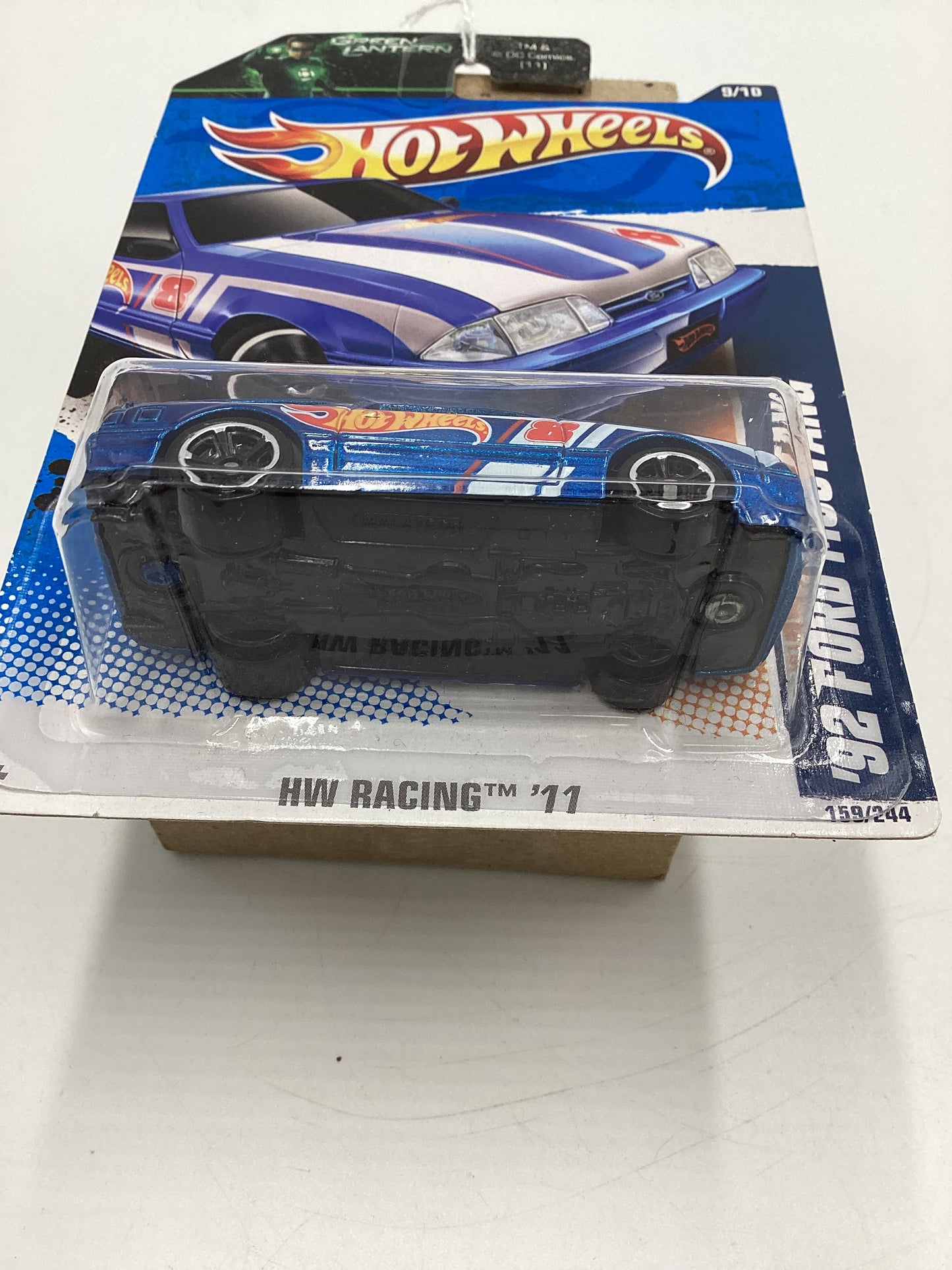 2011 Hot Wheels HW Racing #159 92 Ford Mustang Blue Green Lantern Card 19C