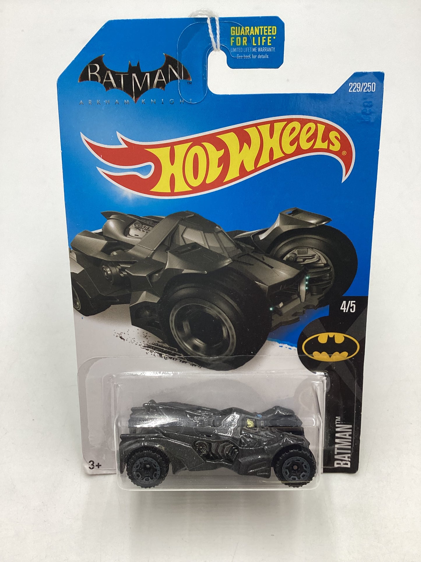 2016 Hot wheels #229 Batman Arkham Knight Batmobile 114H