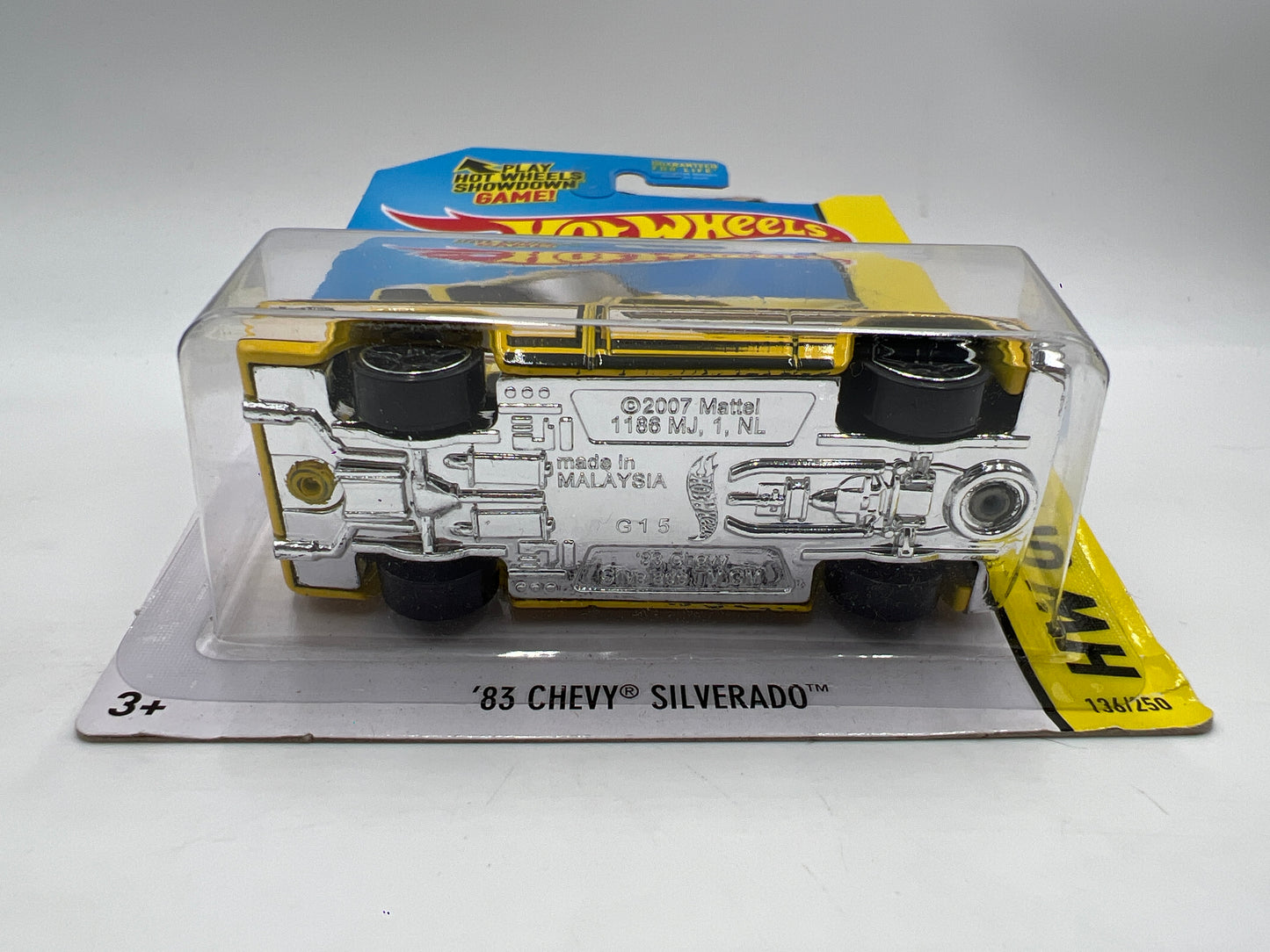 2014 Hot Wheels Off-Road #136 83 Chevy Silverado Yellow W/Protector