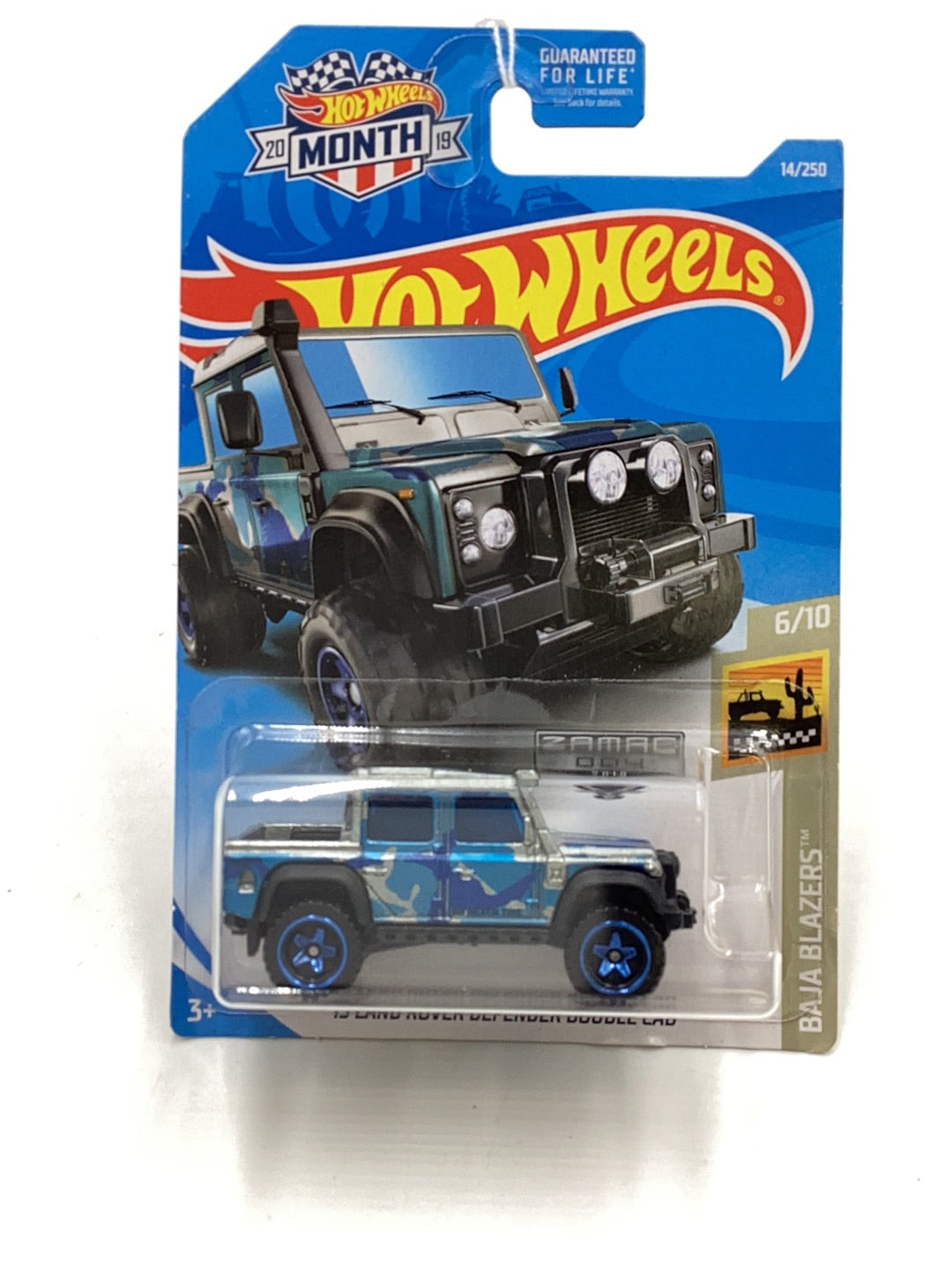 2019 Hot Wheels #14 ‘15 Land Rover Defender Double Cab Zamac 004 147B