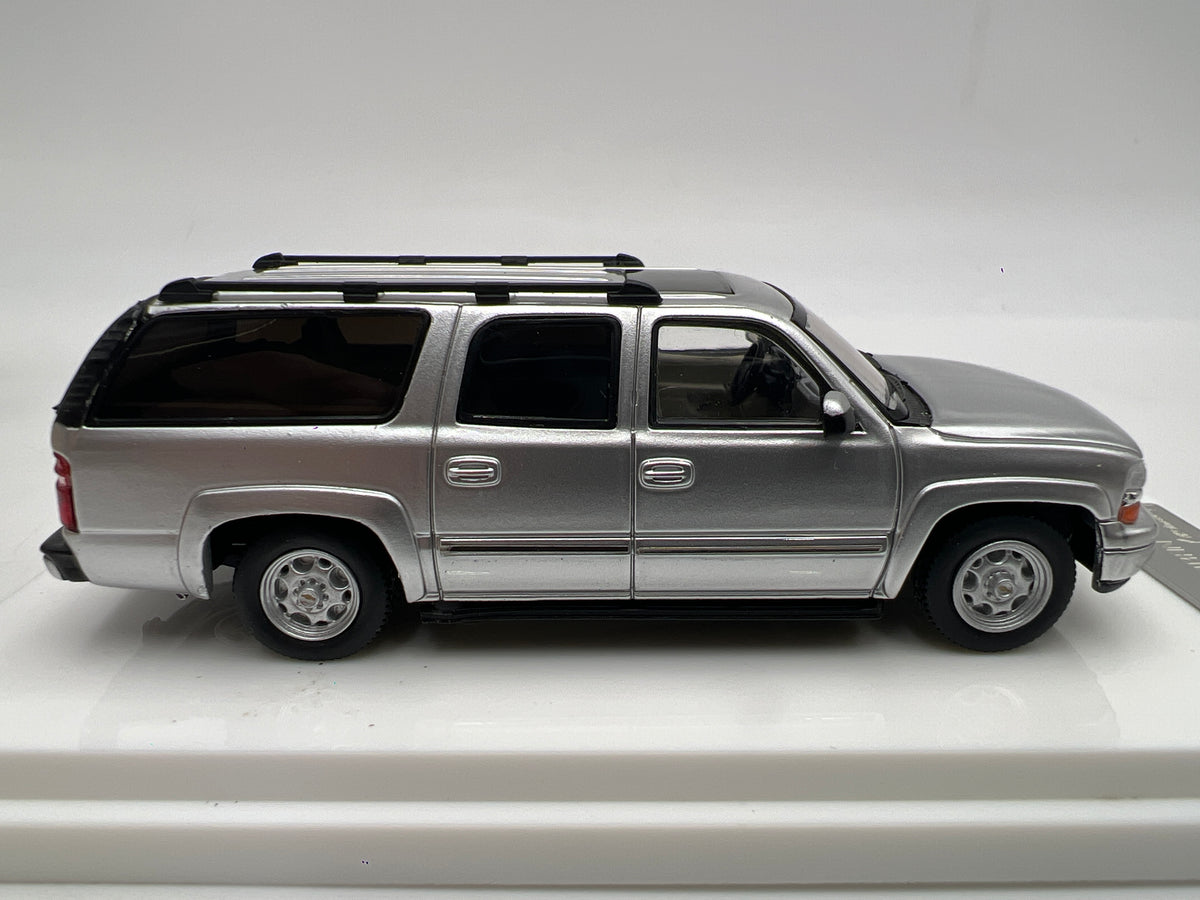 MK Miniatures 1/64 Scale 2003 Chevrolet Suburban Silver Loose Rear Seat