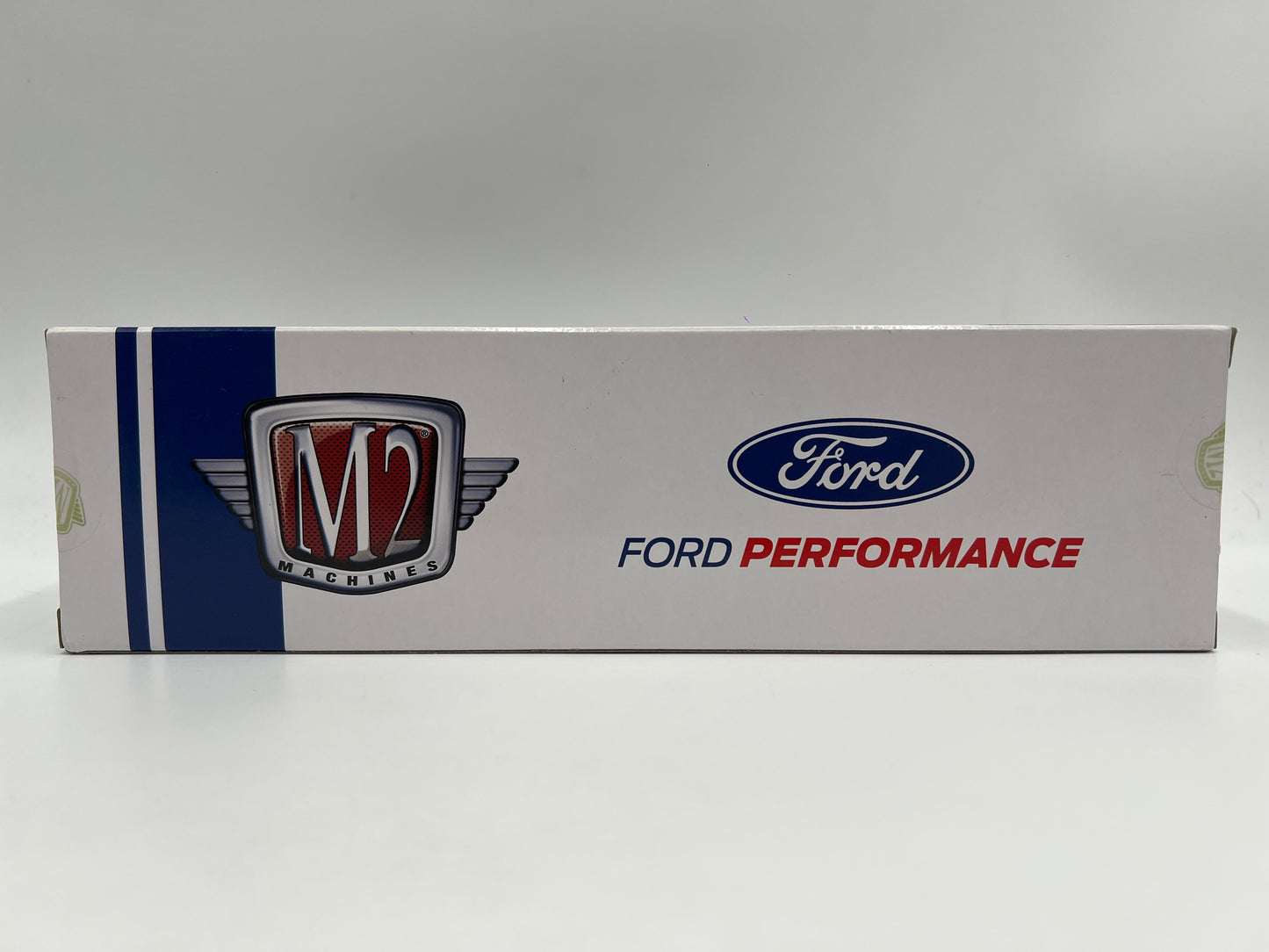 M2 Machines Auto Haulers Walmart Exclusive CHASE 1987/1988 Ford Mustang GT Custom S38