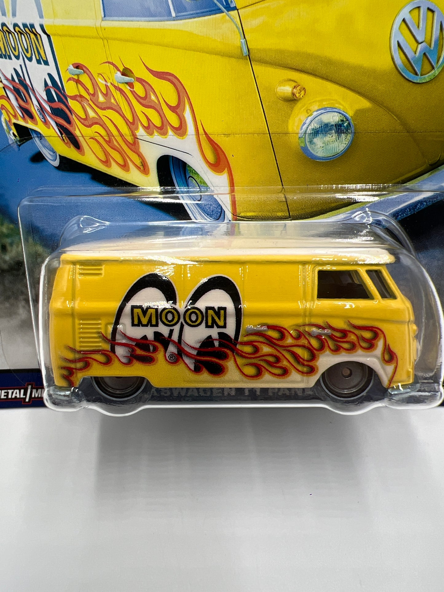 2018 Hot Wheels Premium Cargo Carriers #1 Volkswagen T1 Panel Bus Yellow Mooneyes