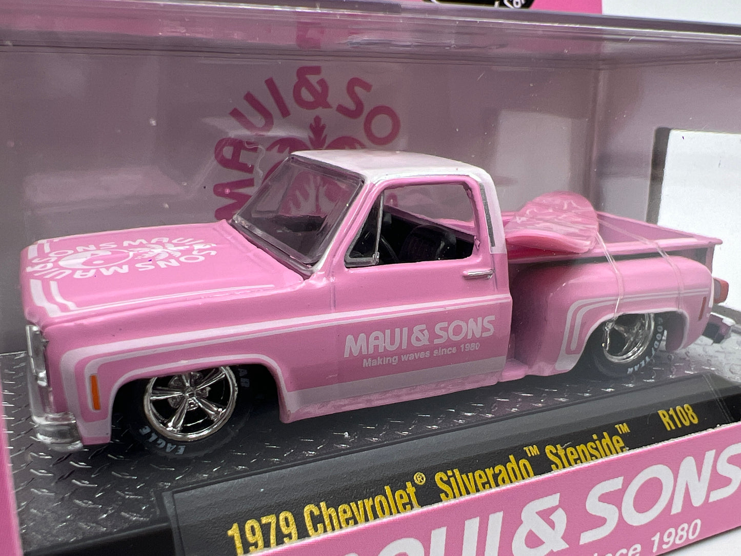 M2 Machines R108 Maui & Sons 1979 Chevrolet Silverado Stepside Pink