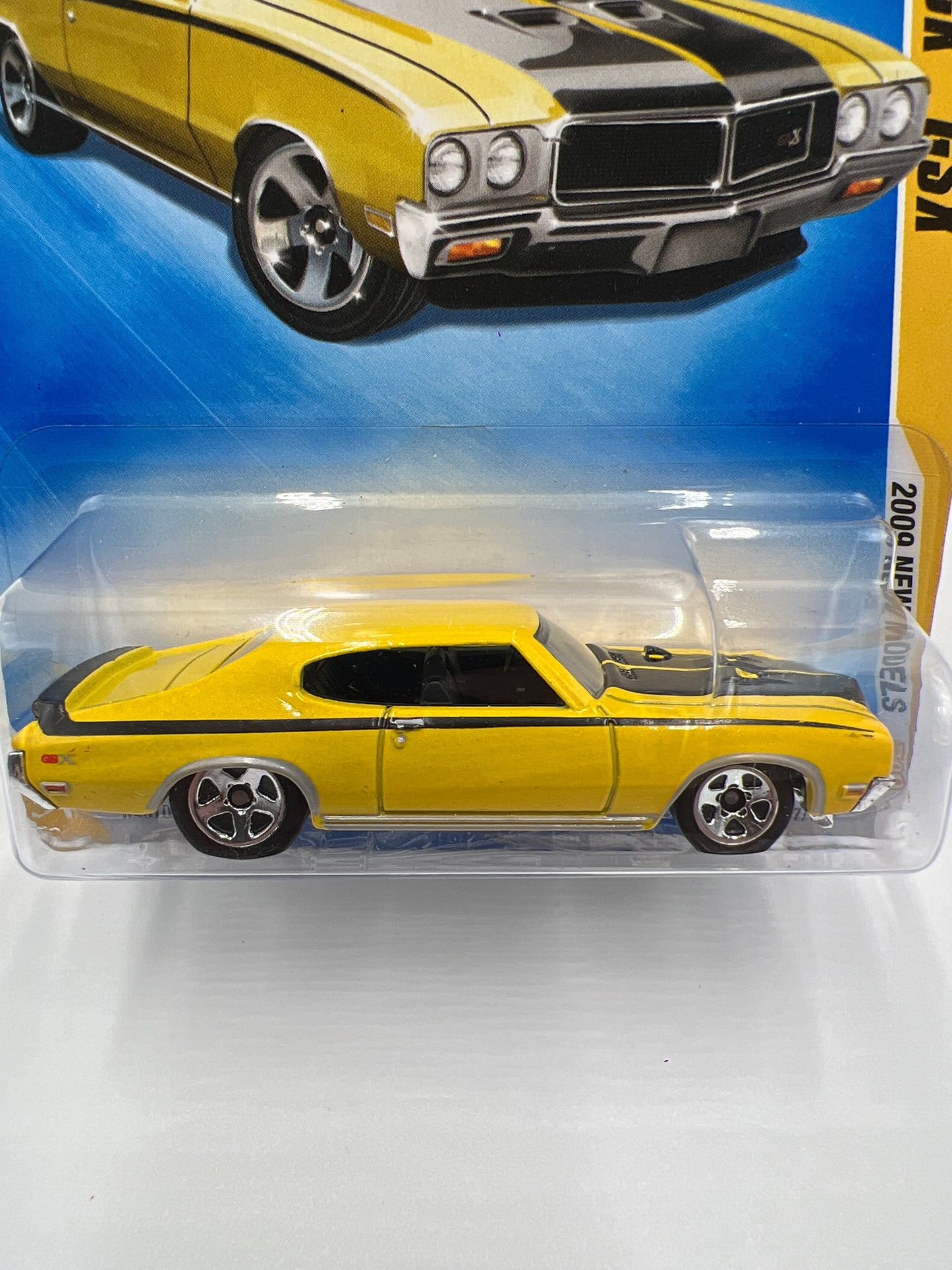 2009 Hot Wheels New Models #7 70 Buick GSX Yellow 46H