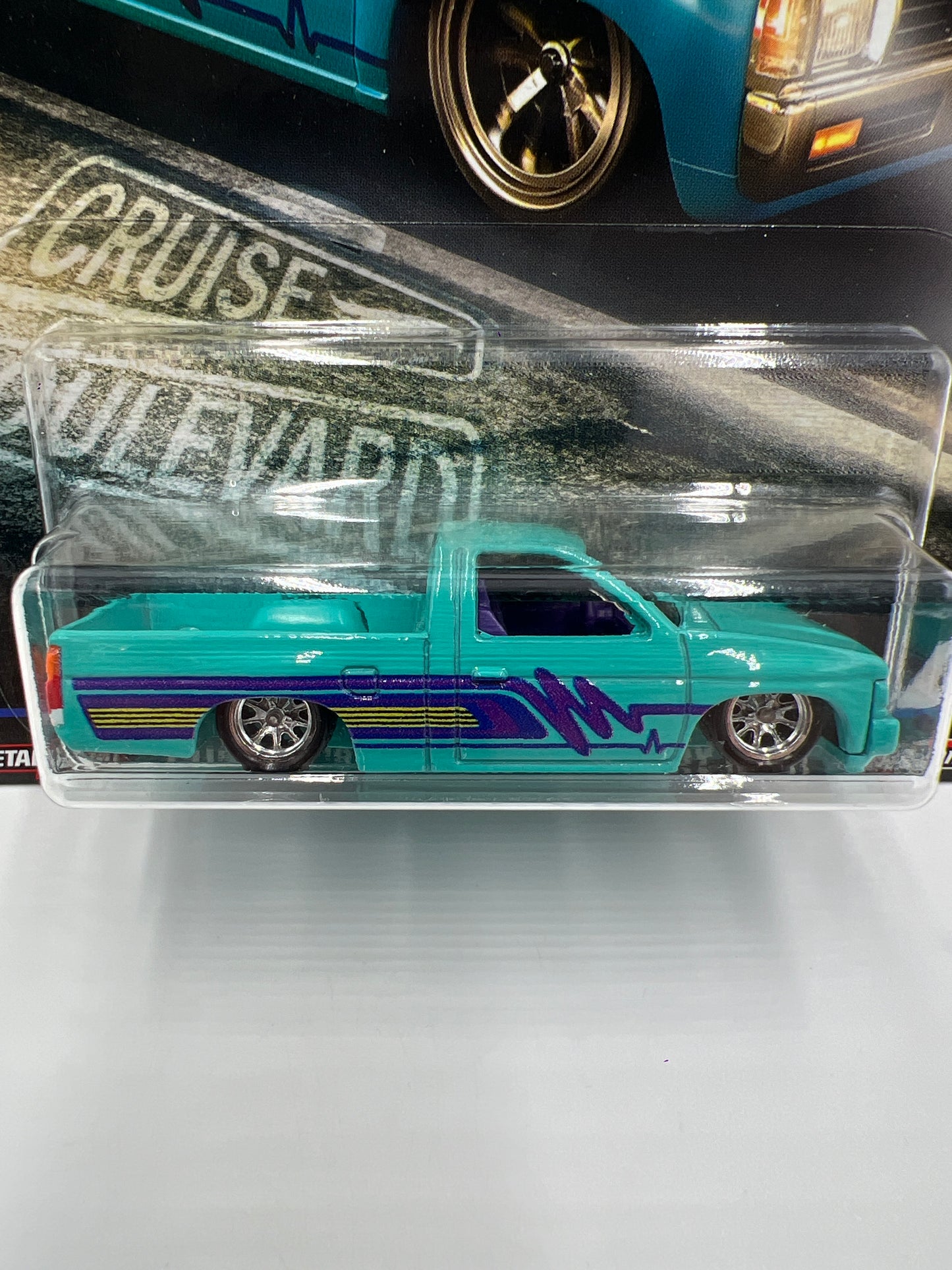Hot Wheels Premium Cruise Boulevard #4 Custom 93 Nissan Hardbody D21 Light Blue W/Protector