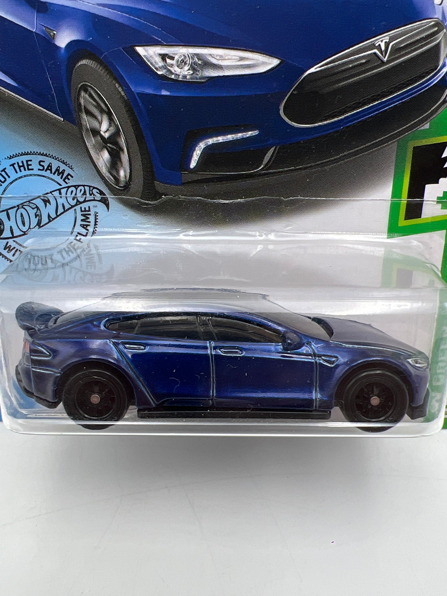 2019 Hot Wheels Super Treasure Hunt #226 Tesla Model S Blue W/Protector