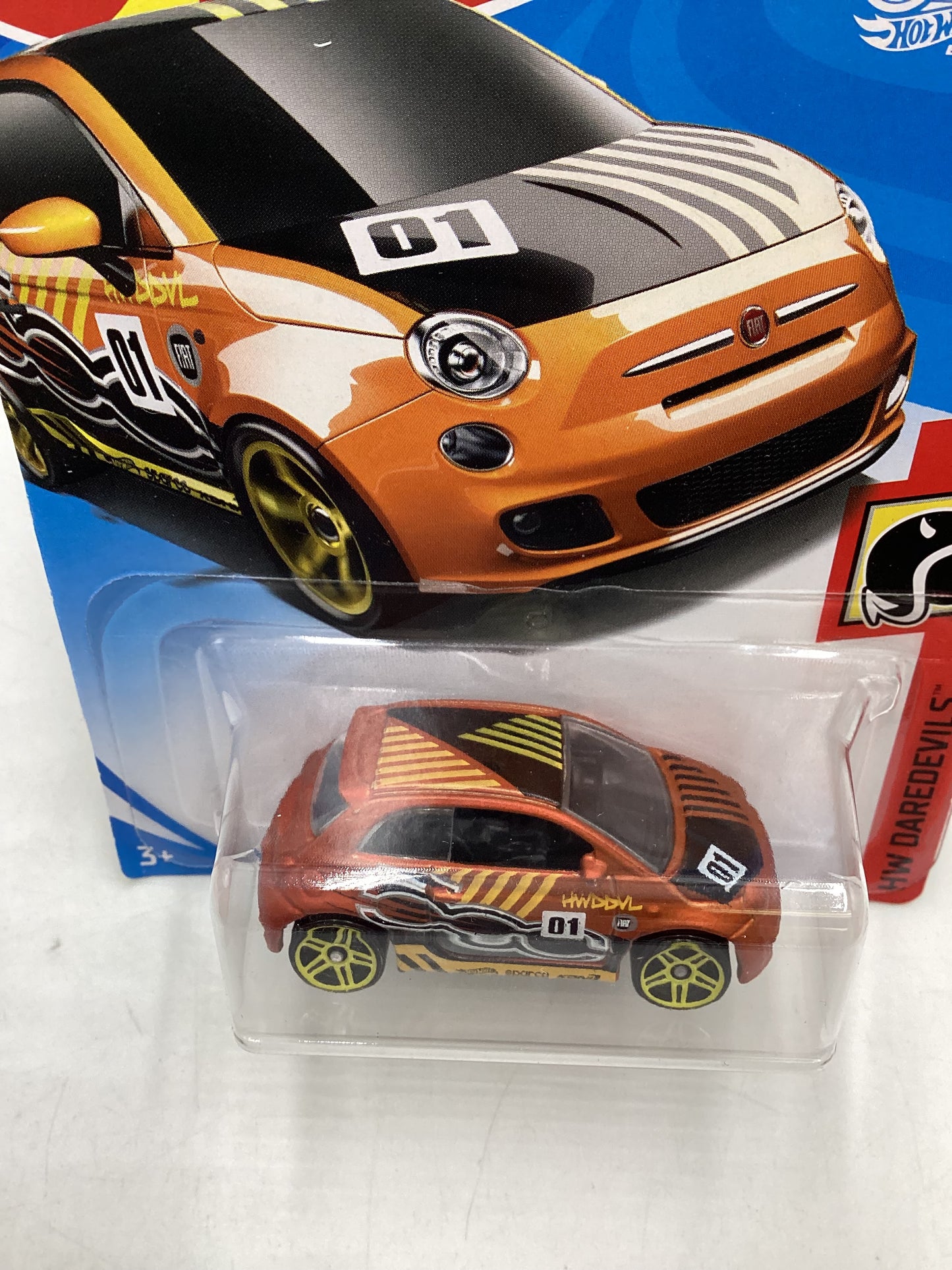 2018 Hot Wheels Fiat 500 Orange chase 240A