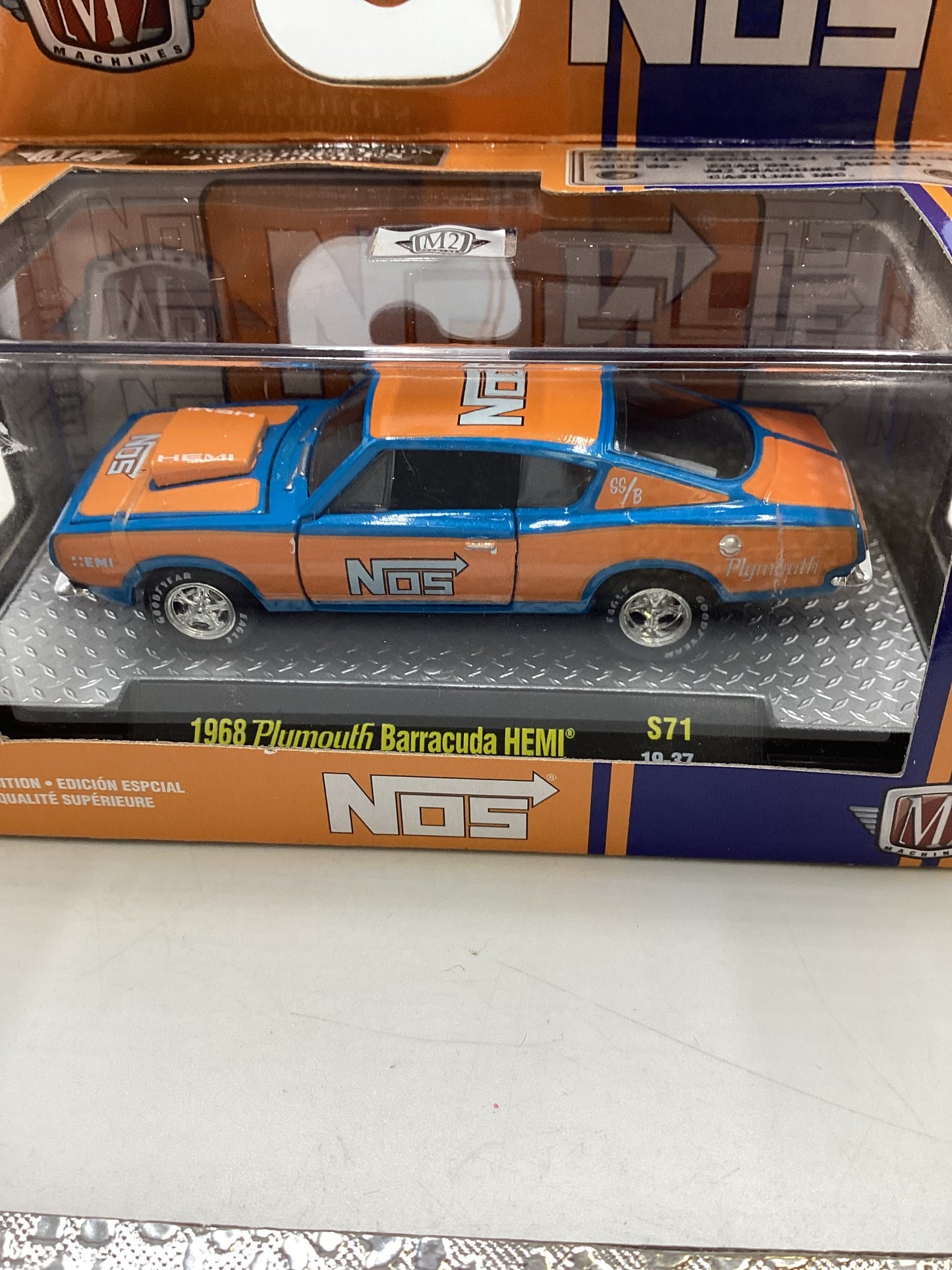 M2 Machines 1968 Plymouth Barracuda Hemi NOS