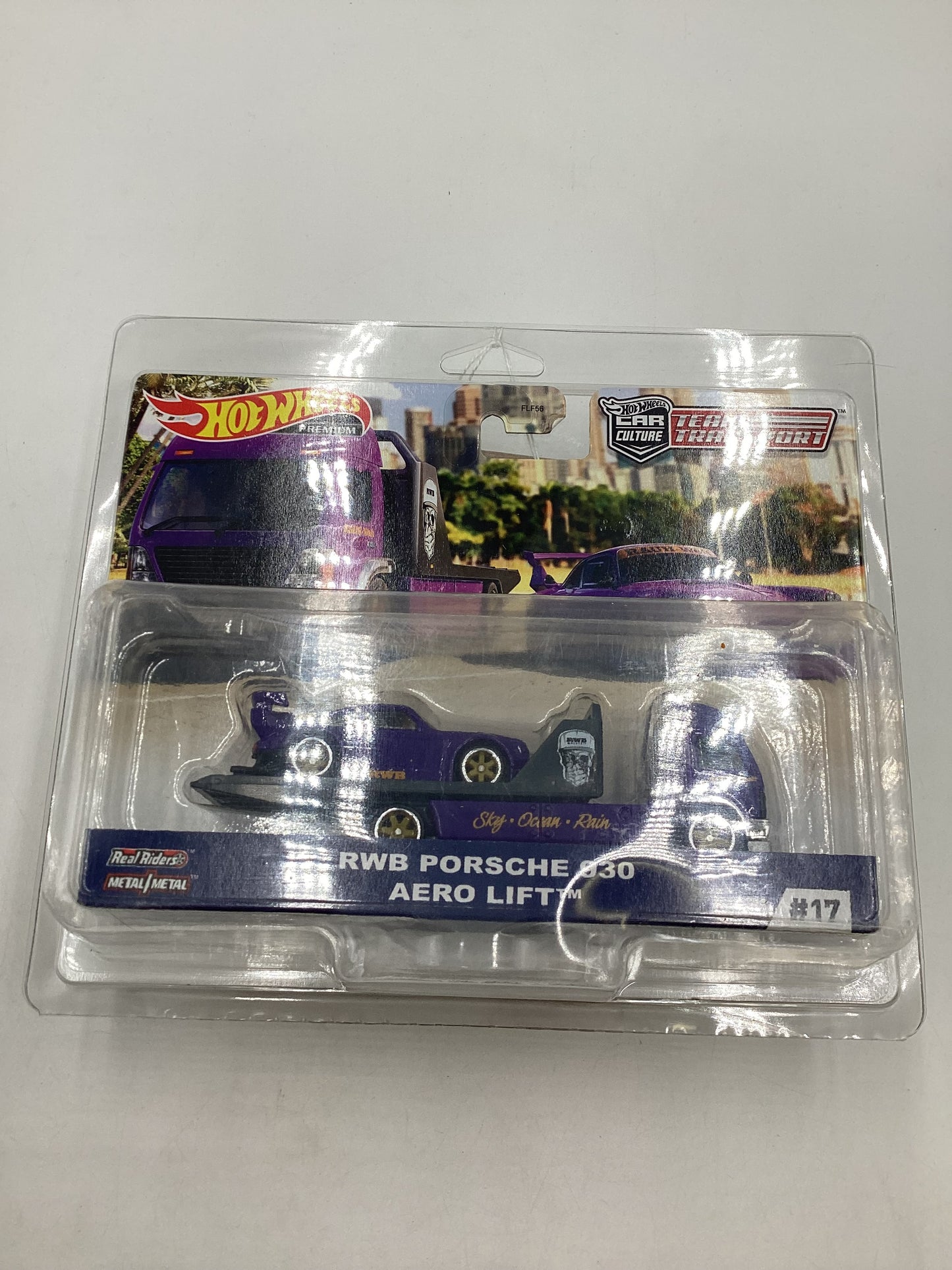 Hot wheels 2019 Team Transport #17 RWB Porsche 930 & Aero Lift W/Protector